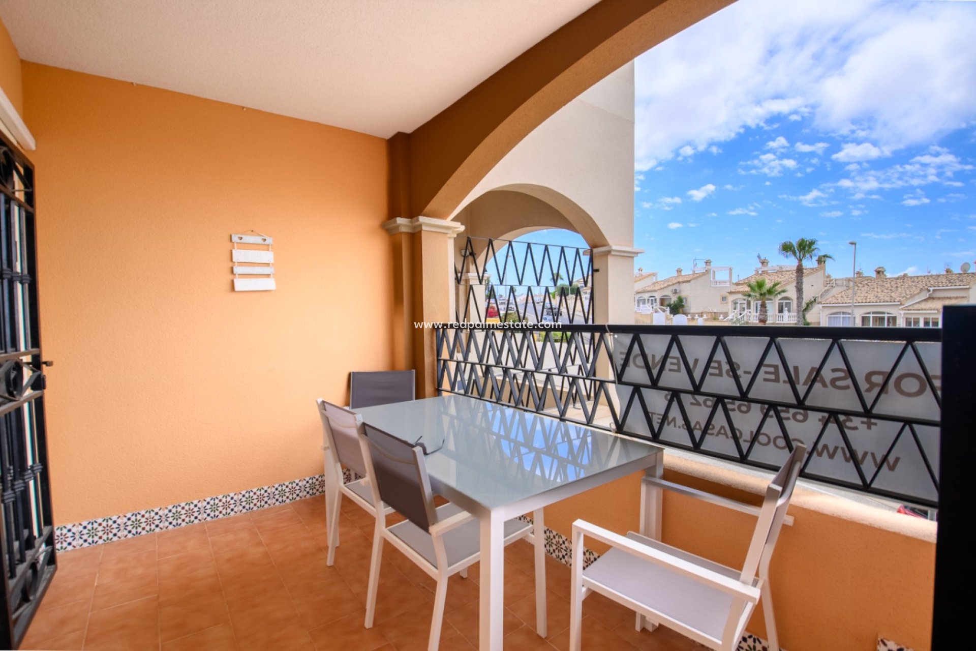 Resale - Apartment -
Orihuela Costa - Los altos