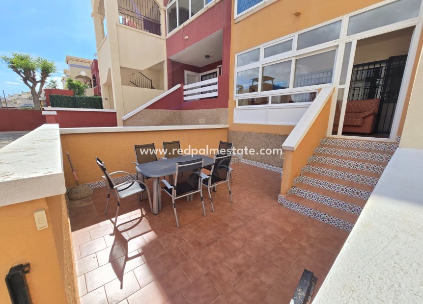 Resale - Apartment -
Orihuela Costa - Los altos