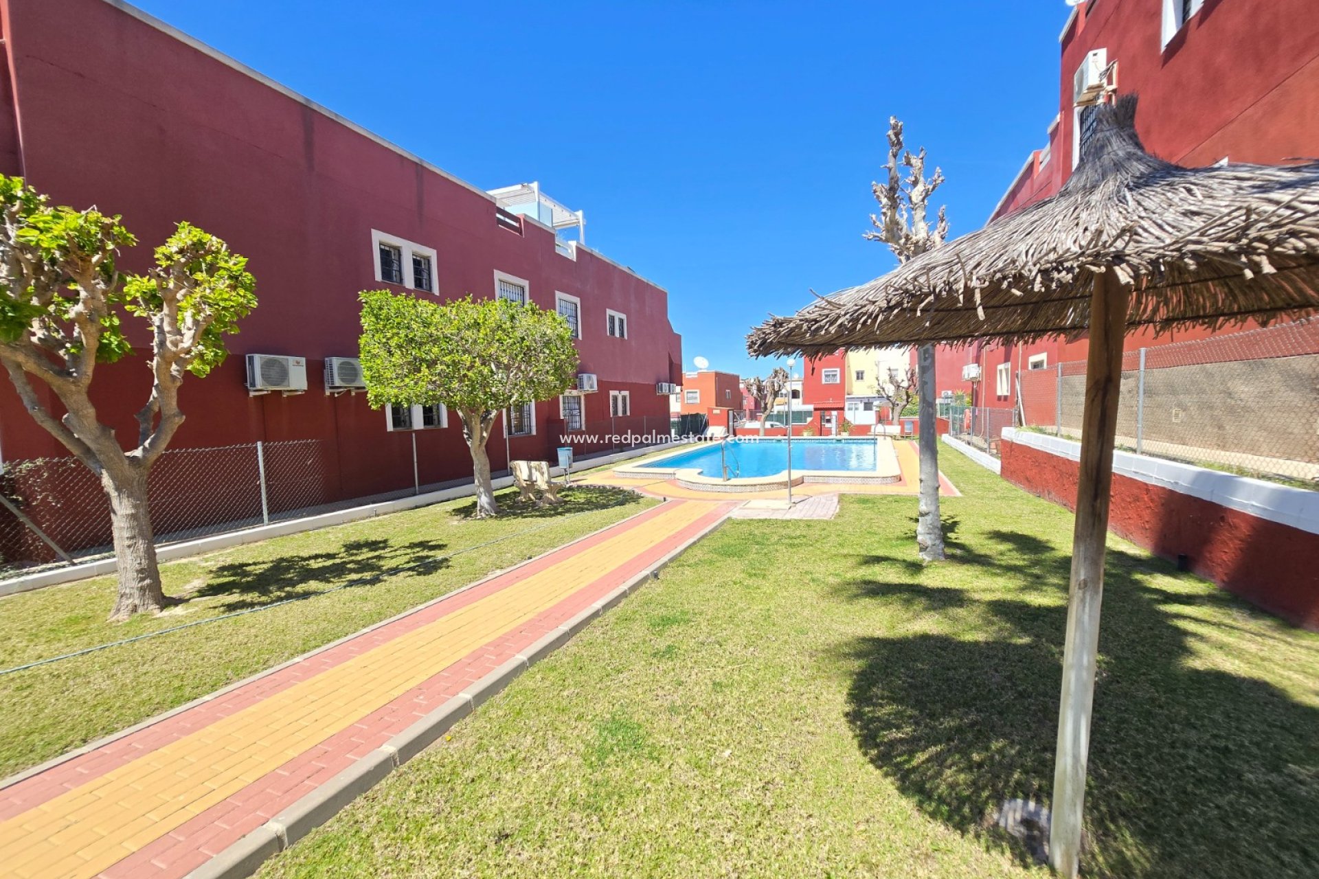 Resale - Apartment -
Orihuela Costa - Los altos