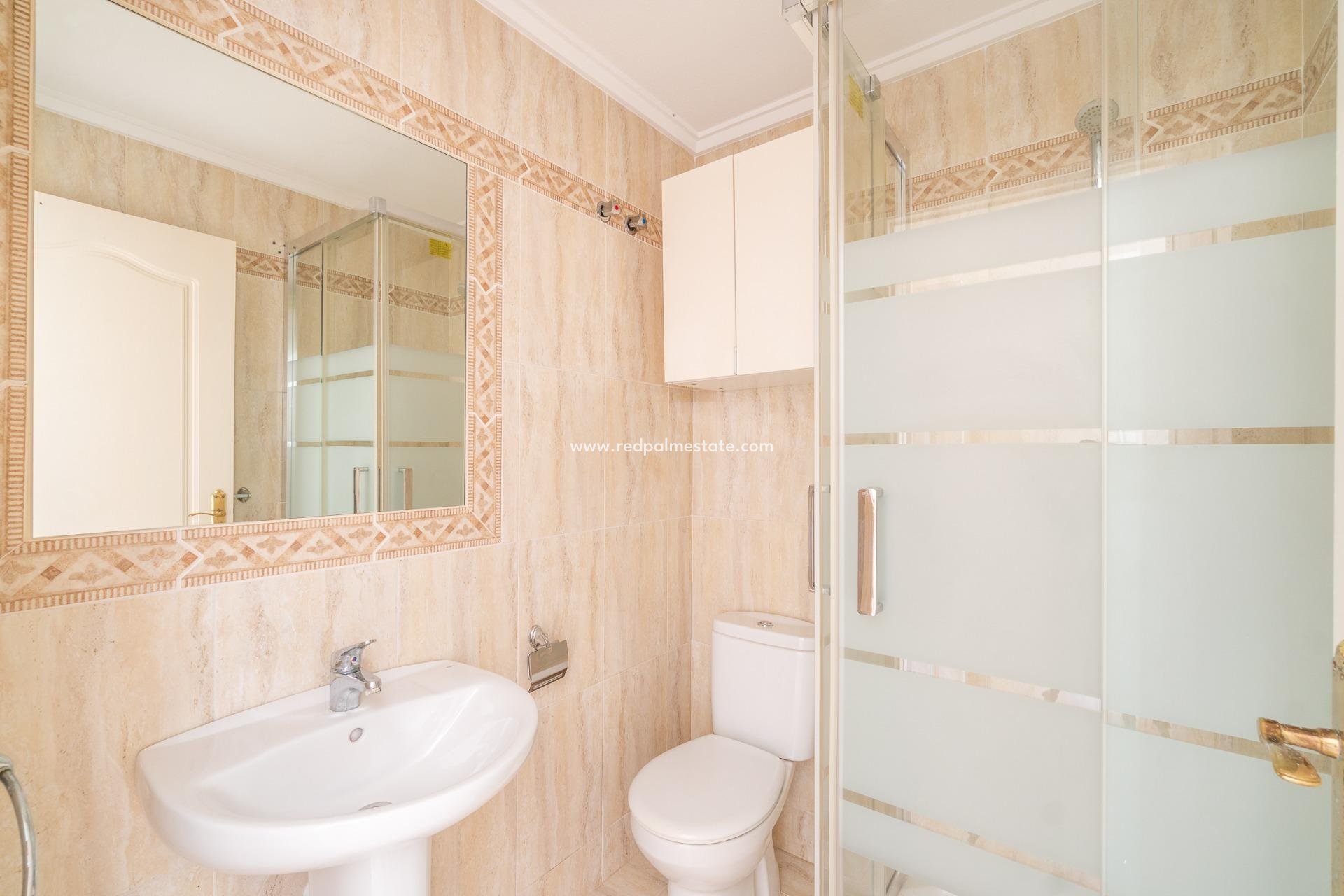 Resale - Apartment -
Orihuela Costa - Los Dolses