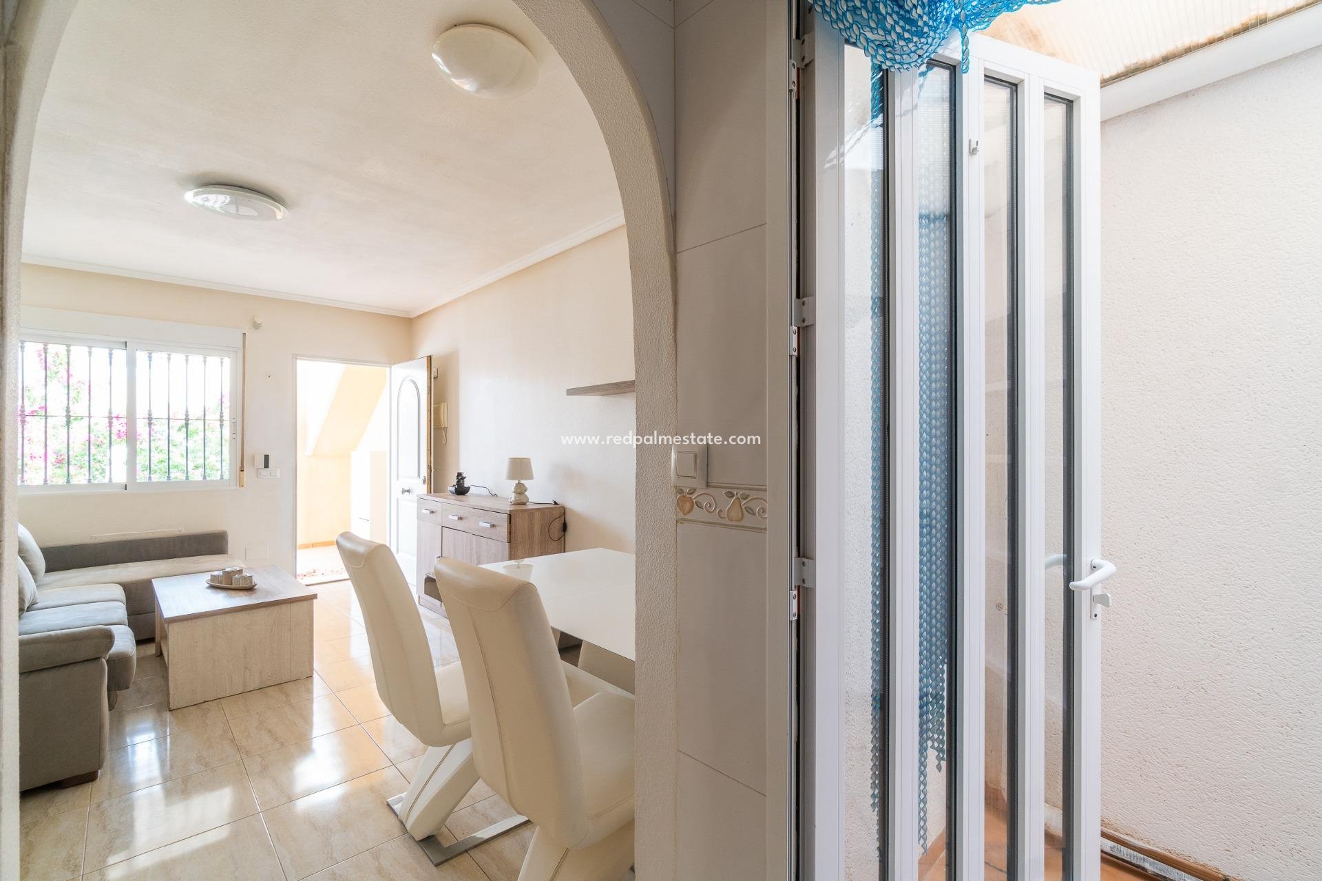 Resale - Apartment -
Orihuela Costa - Los Dolses
