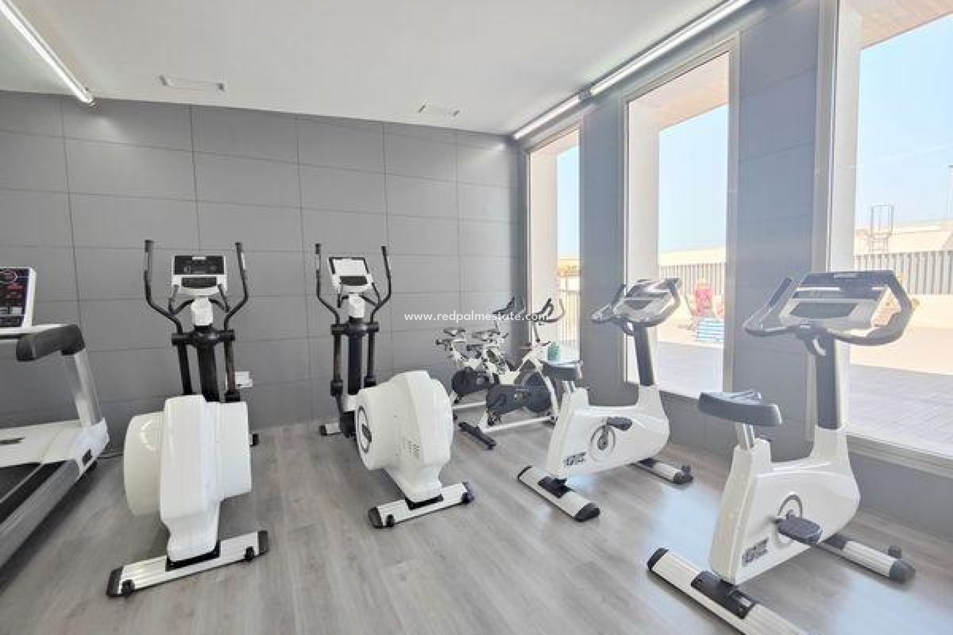 Resale - Apartment -
Orihuela Costa - Los Dolses