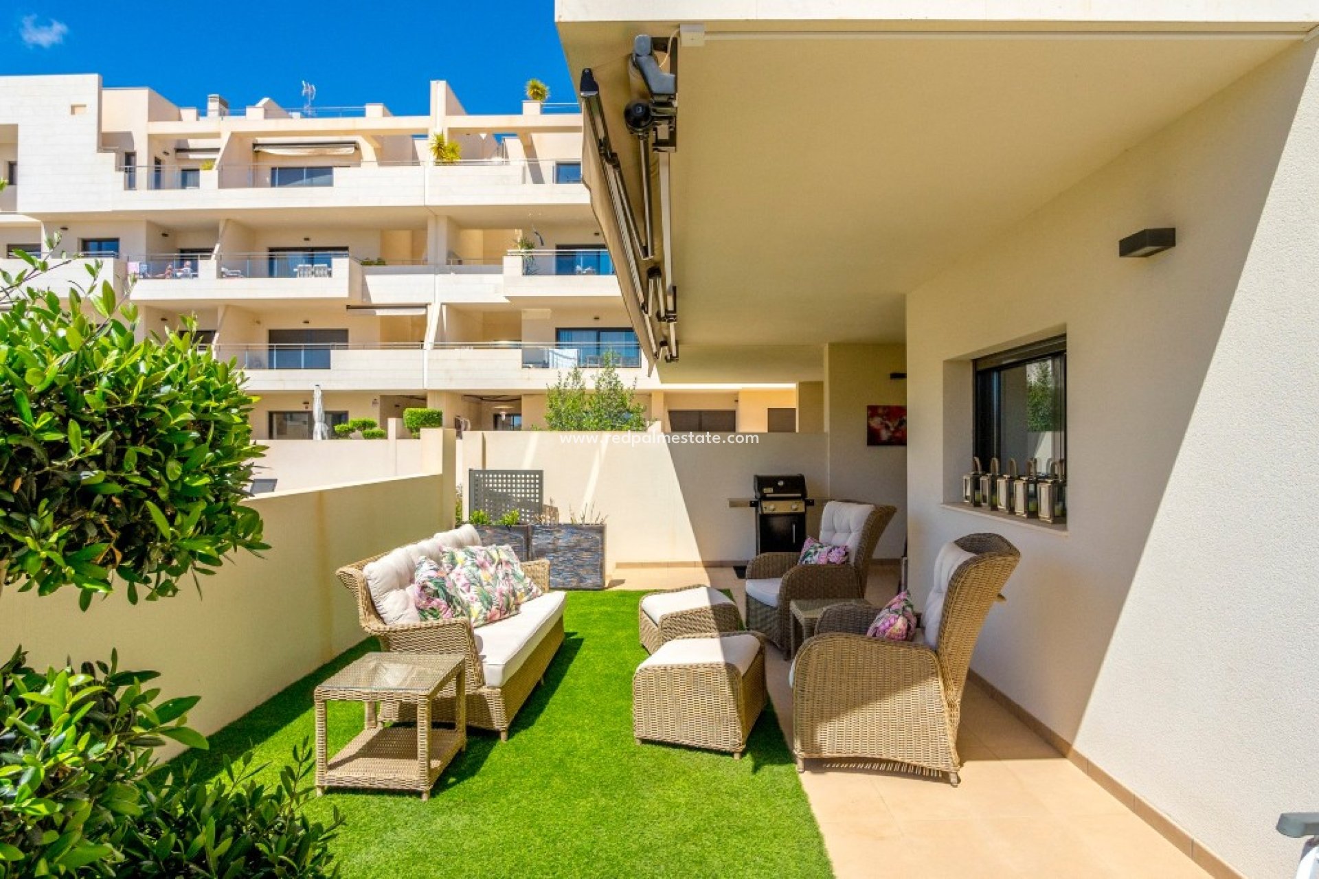 Resale - Apartment -
Orihuela Costa - Los Dolses