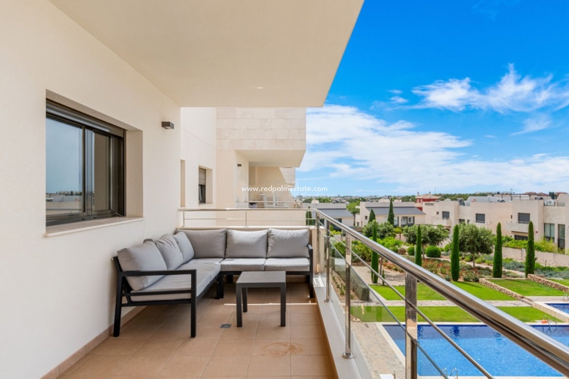 Resale - Apartment -
Orihuela Costa - Los Dolses