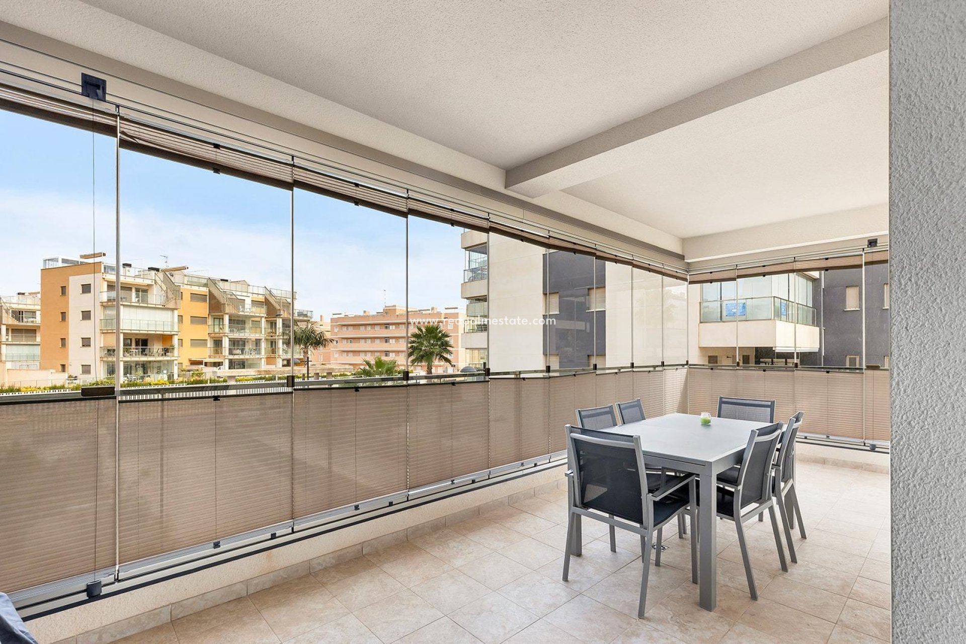 Resale - Apartment -
Orihuela Costa - Los Dolses