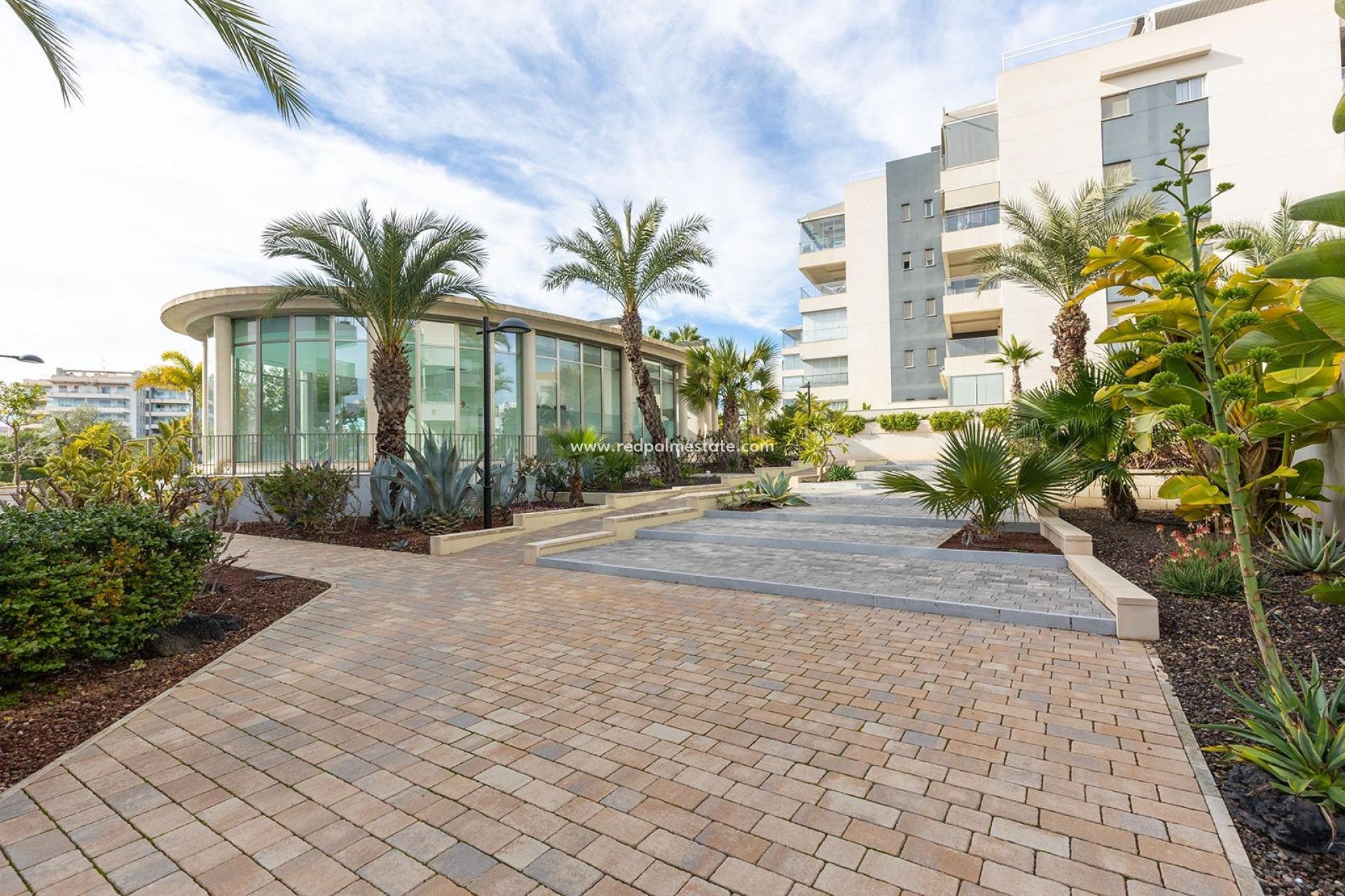 Resale - Apartment -
Orihuela Costa - Los Dolses