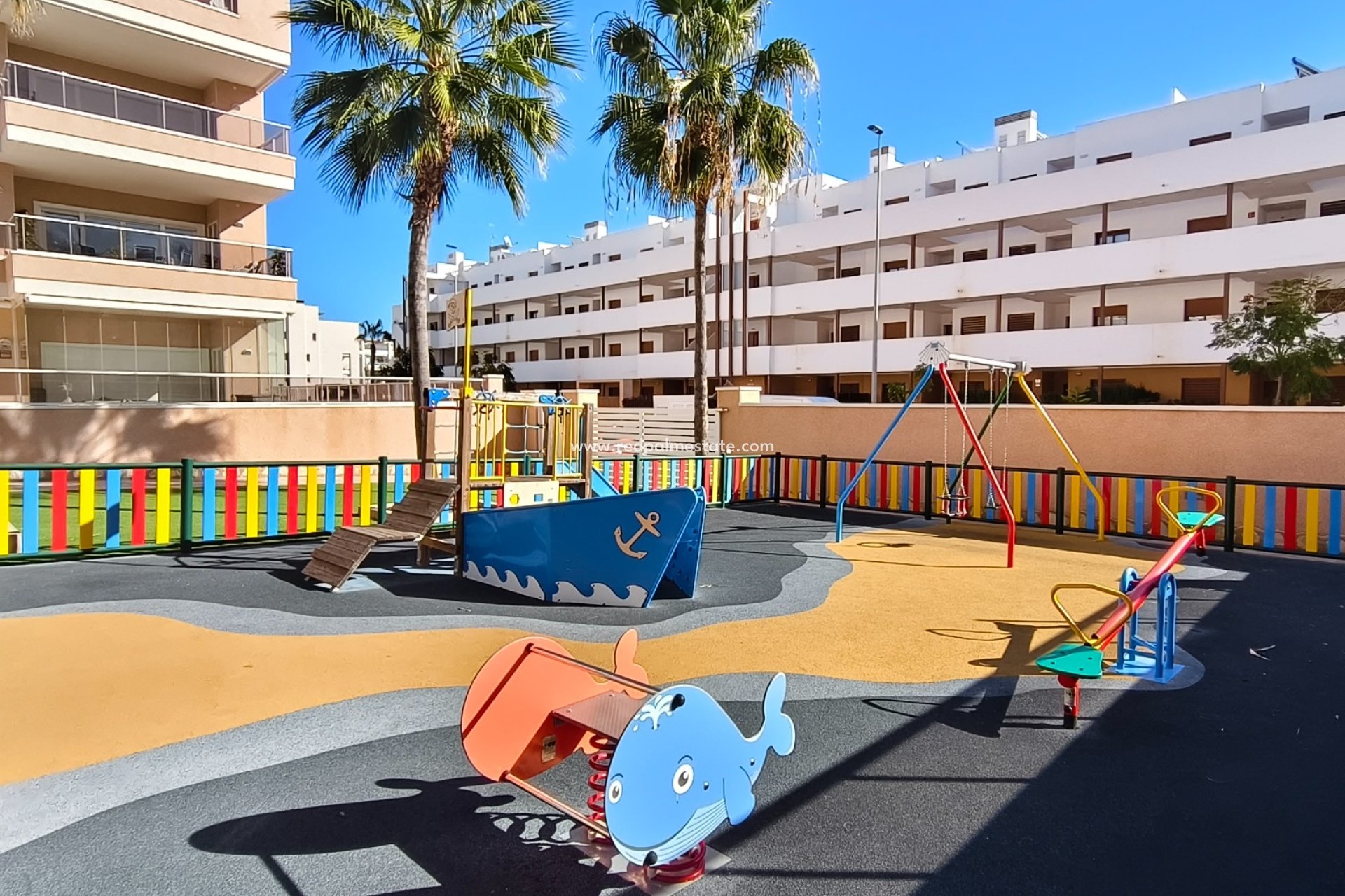 Resale - Apartment -
Orihuela Costa - Los Dolses