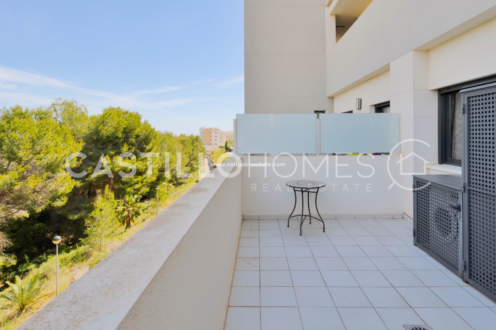 Resale - Apartment -
Orihuela Costa - Los Dolses
