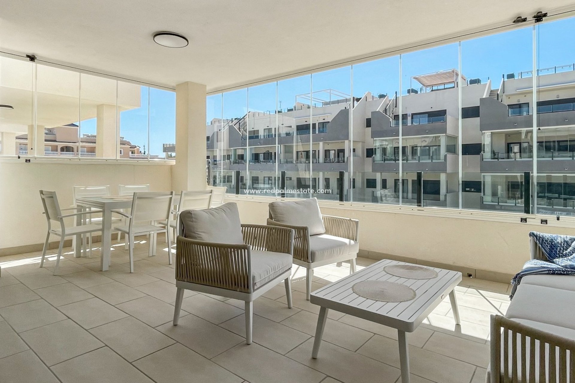 Resale - Apartment -
Orihuela Costa - Los Dolses