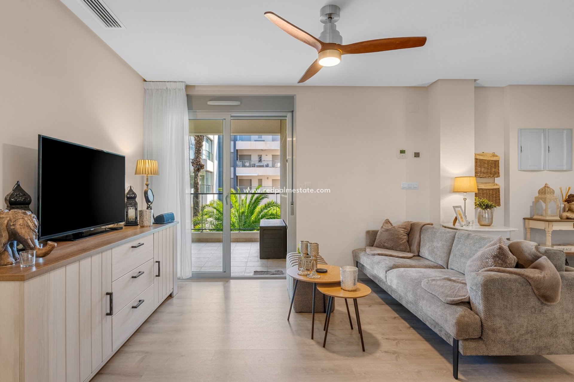 Resale - Apartment -
Orihuela Costa - Los Dolses