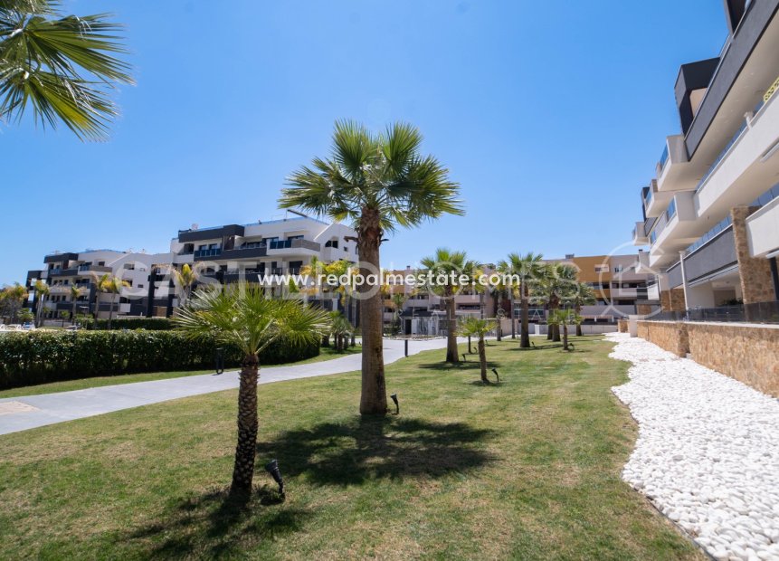 Resale - Apartment -
Orihuela Costa - Orihuela