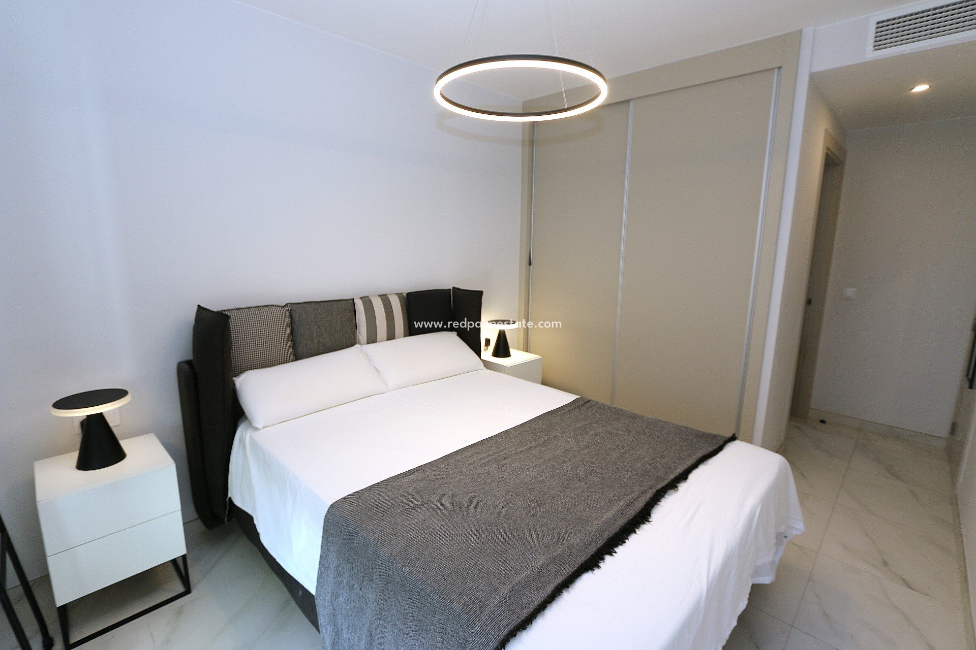 Resale - Apartment -
Orihuela Costa - Playa Flamenca