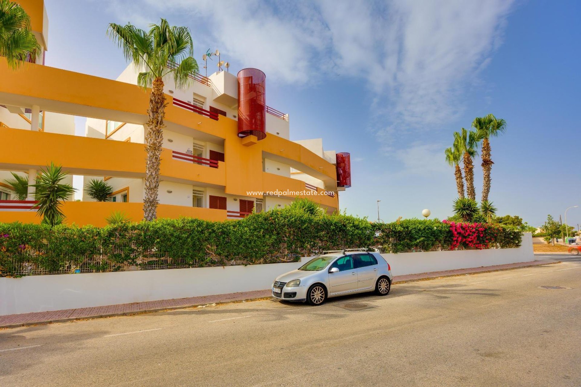 Resale - Apartment -
Orihuela Costa - Playa Flamenca