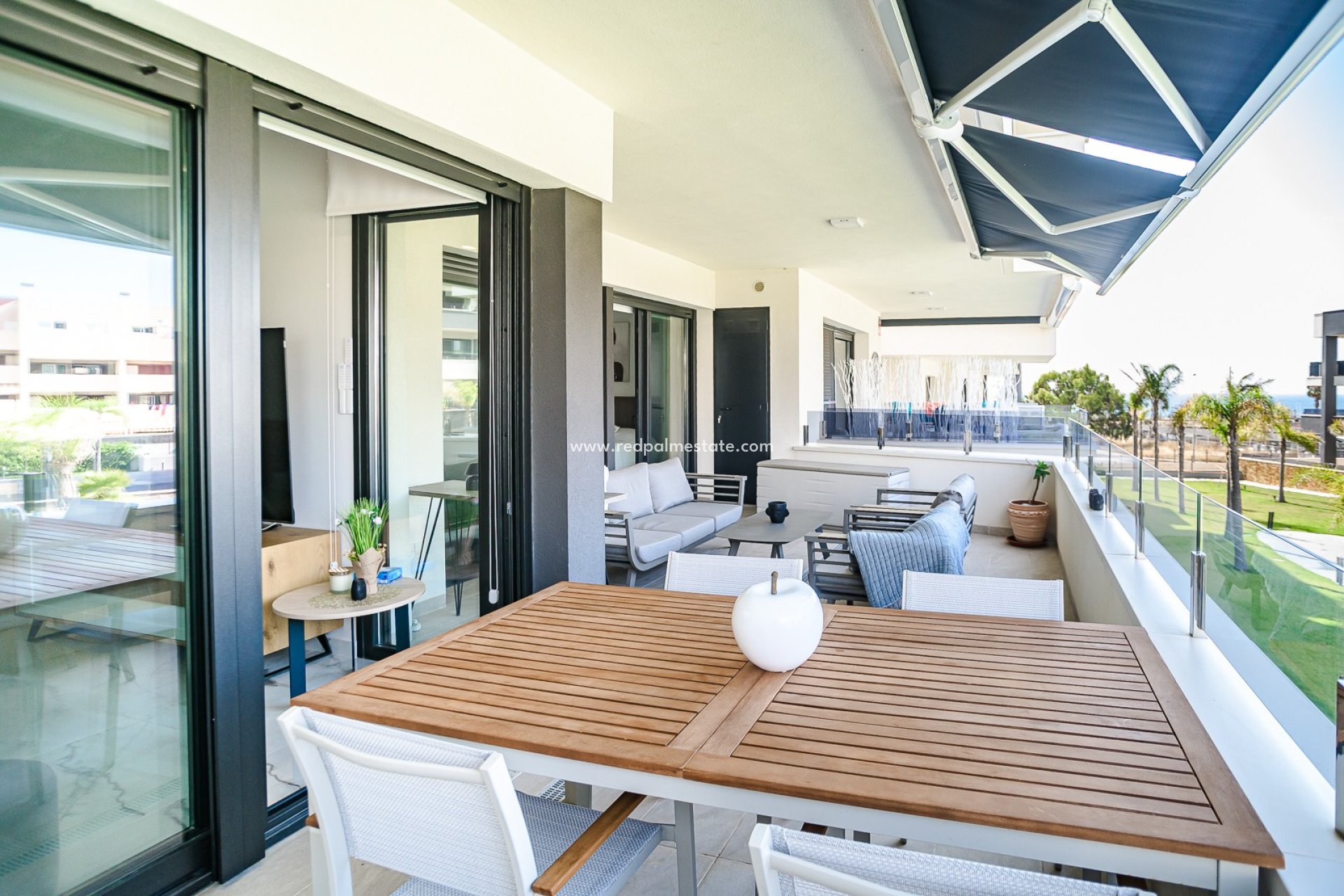 Resale - Apartment -
Orihuela Costa - Playa Flamenca
