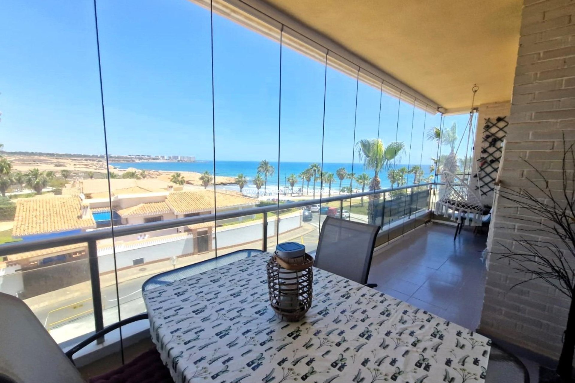 Resale - Apartment -
Orihuela Costa - Playa Flamenca