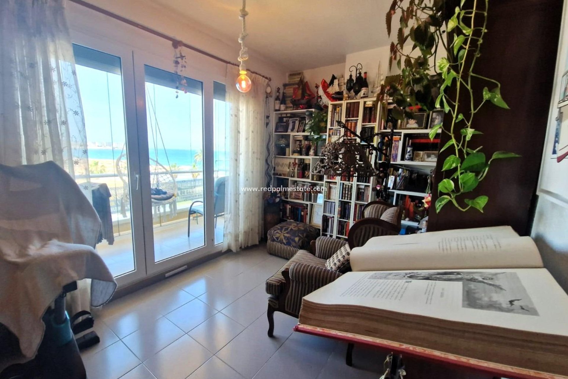 Resale - Apartment -
Orihuela Costa - Playa Flamenca