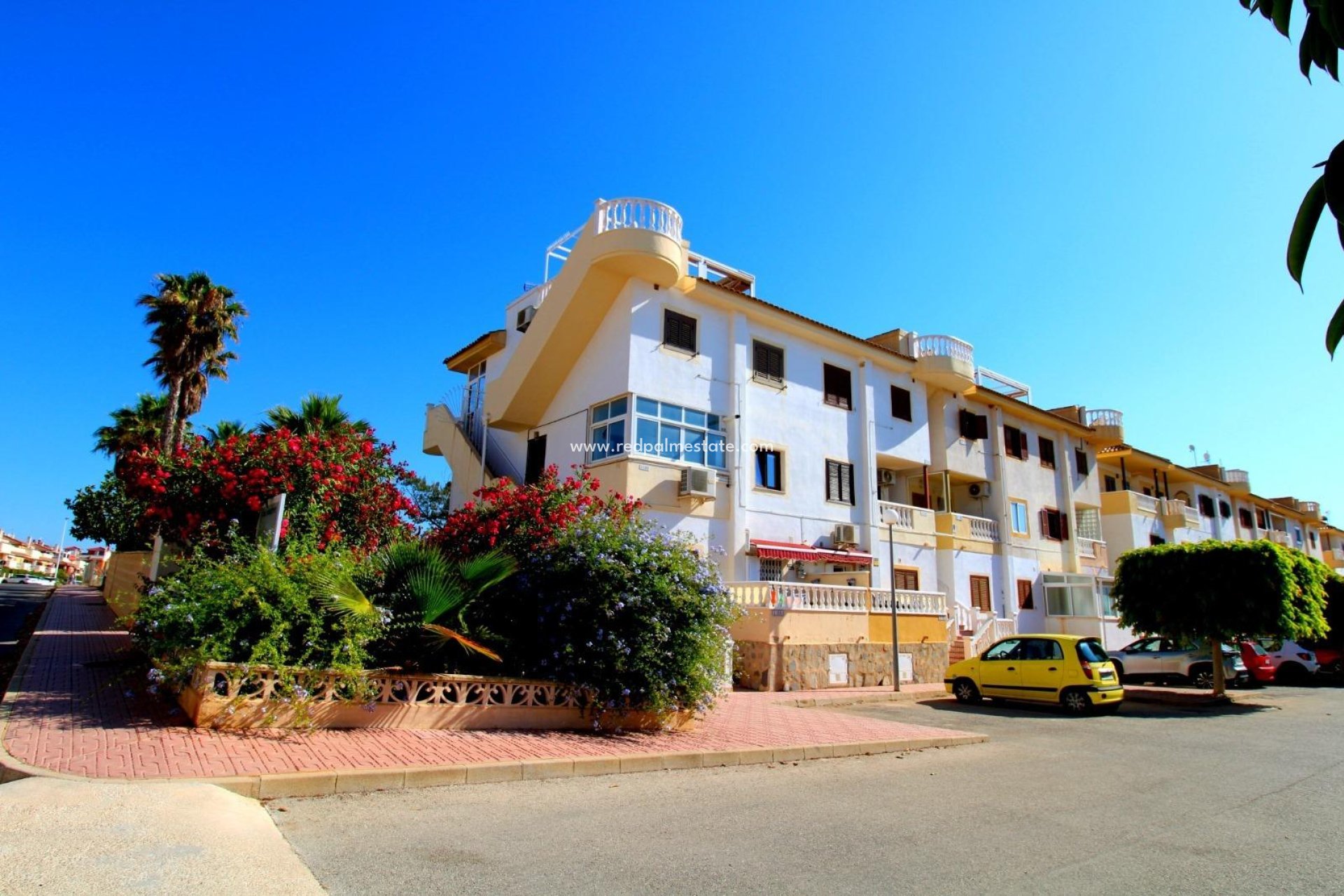 Resale - Apartment -
Orihuela Costa - Playa Flamenca