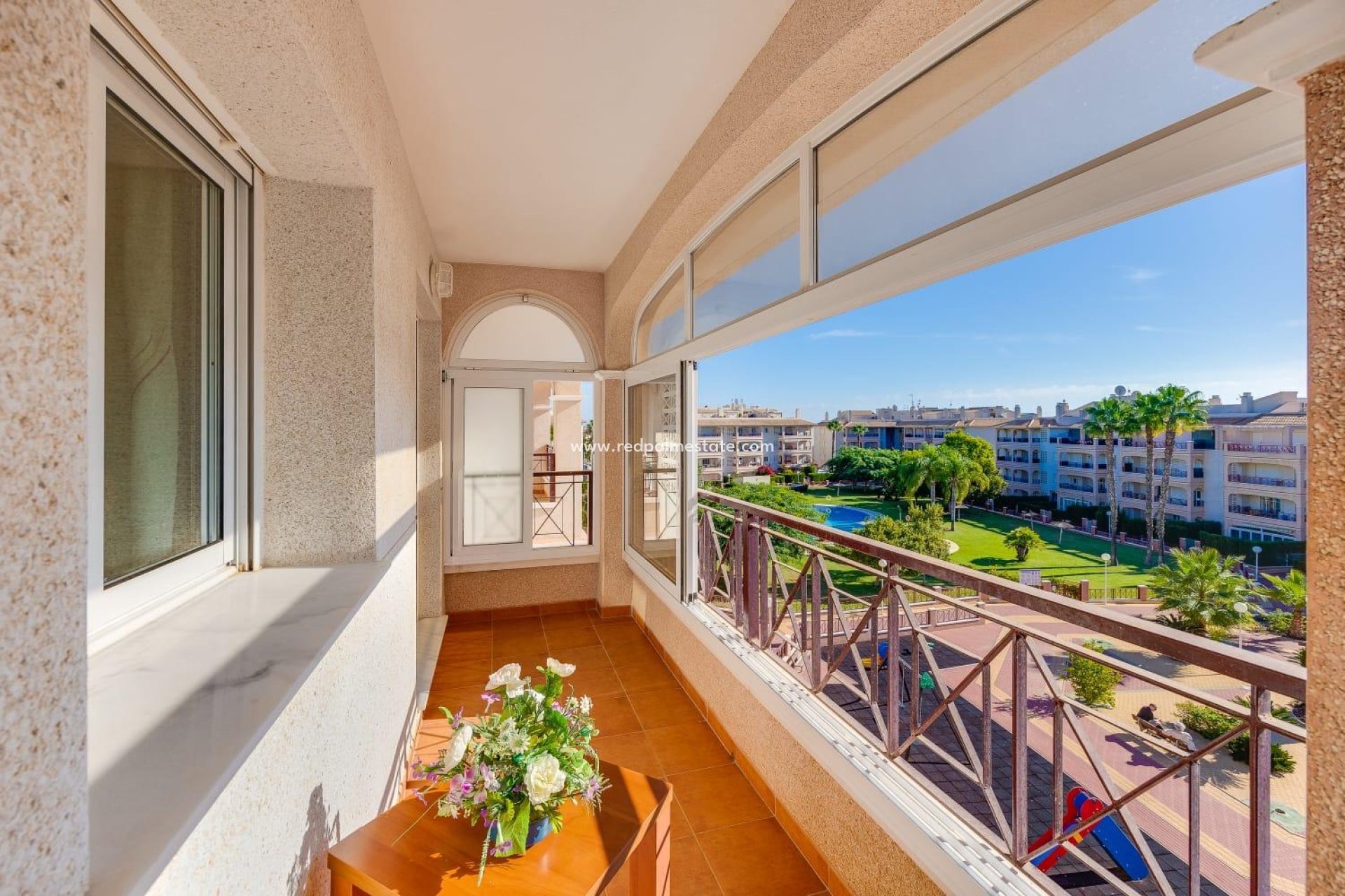 Resale - Apartment -
Orihuela Costa - Playa Flamenca