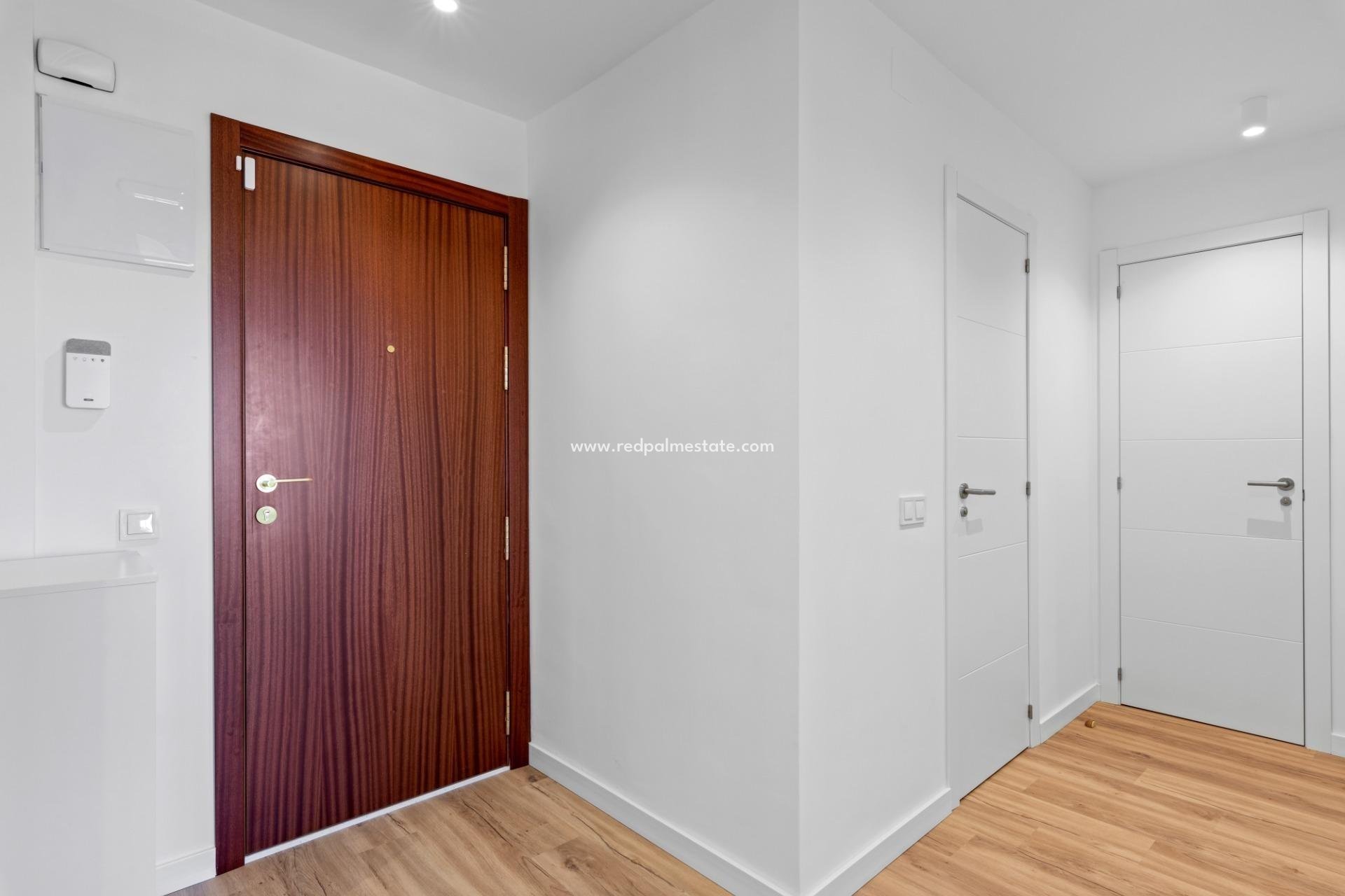 Resale - Apartment -
Orihuela Costa - Playa Flamenca