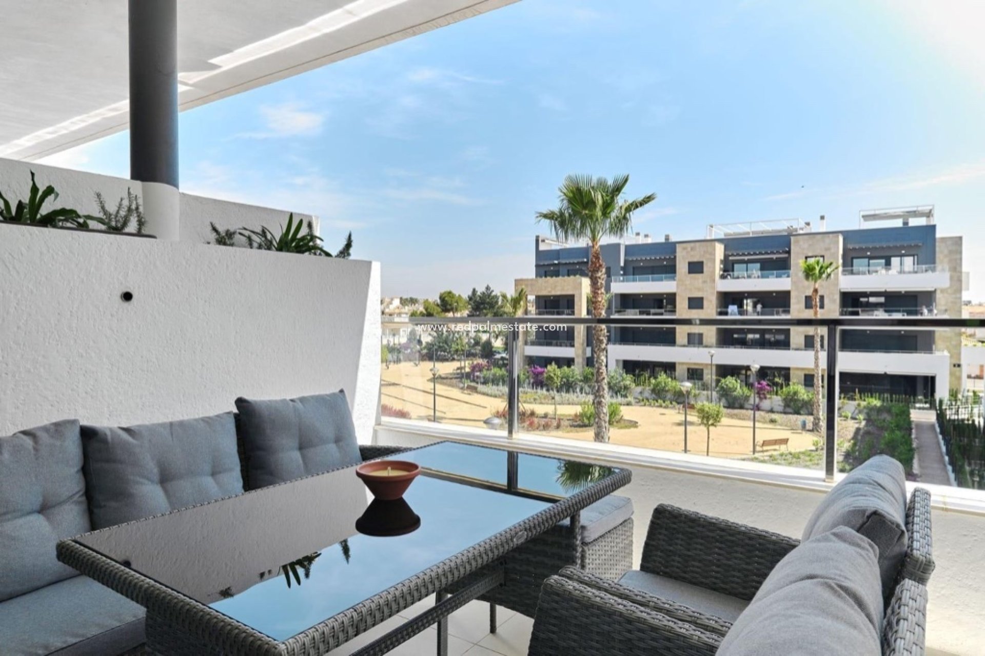 Resale - Apartment -
Orihuela Costa - Playa Flamenca