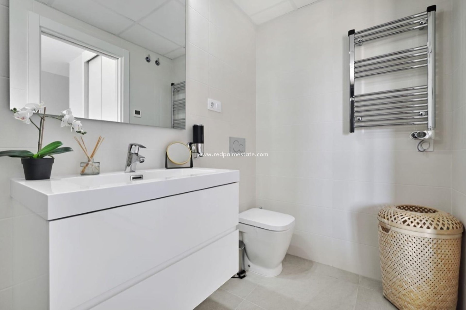 Resale - Apartment -
Orihuela Costa - Playa Flamenca