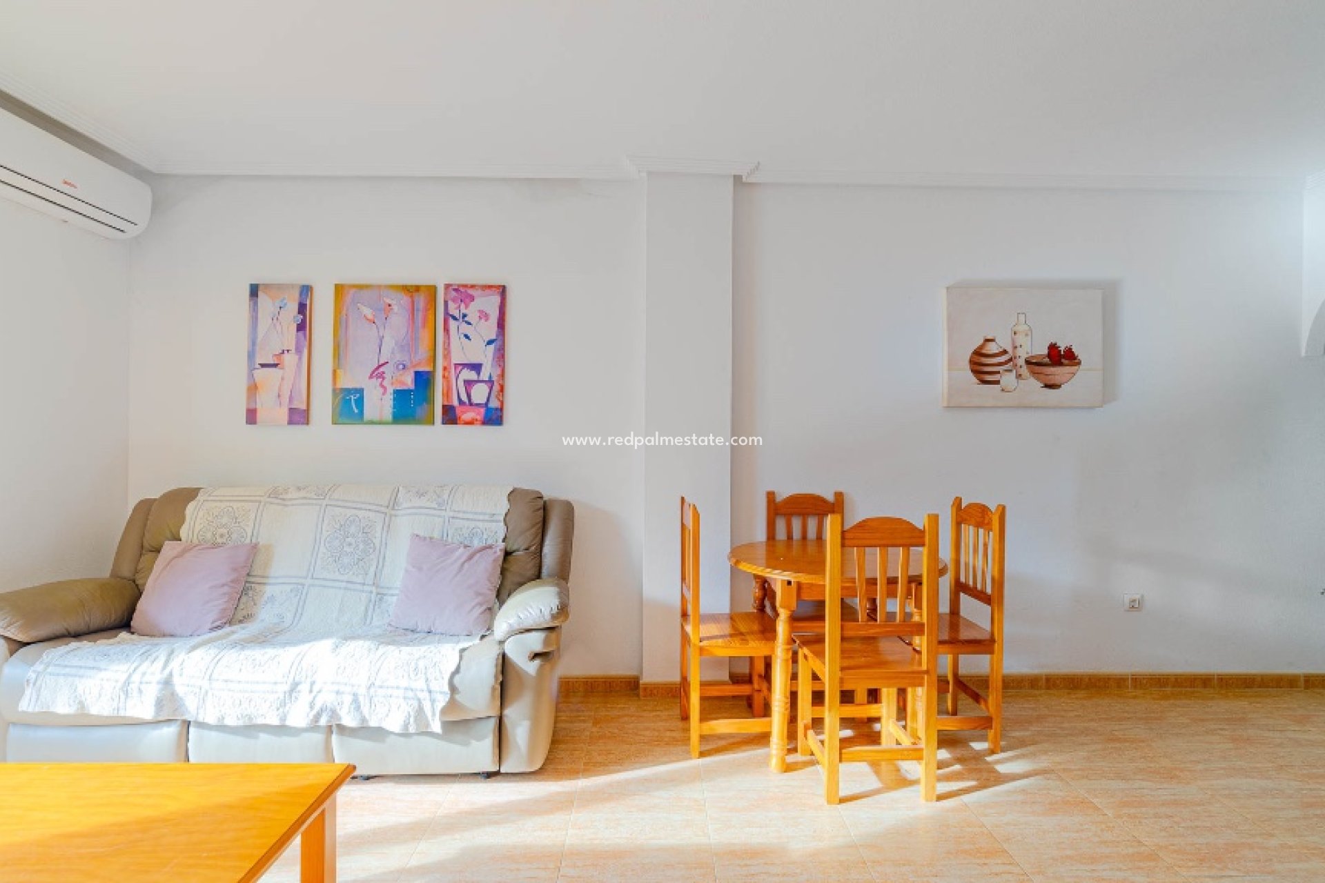 Resale - Apartment -
Orihuela Costa - Playa Flamenca