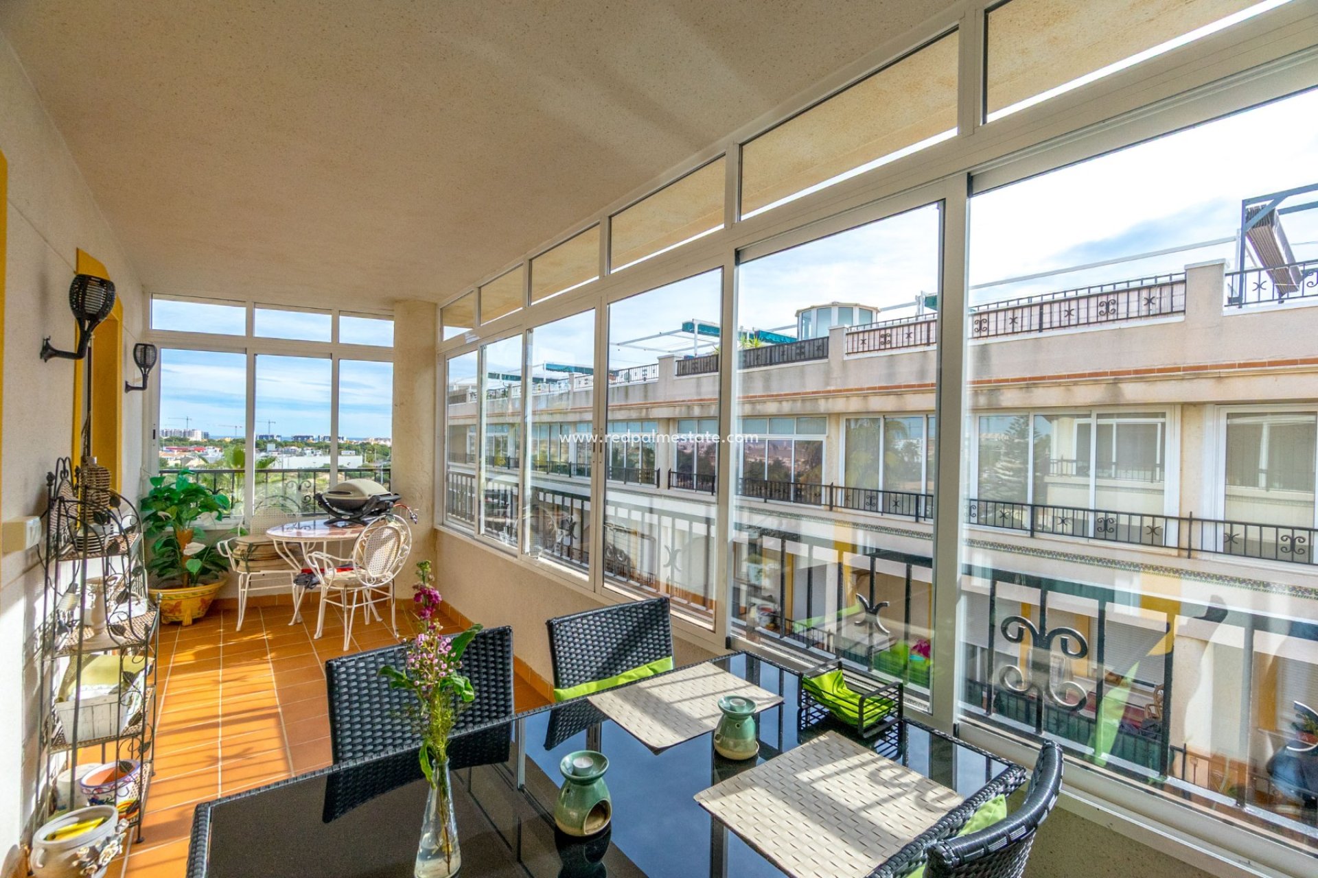 Resale - Apartment -
Orihuela Costa - Playa Flamenca