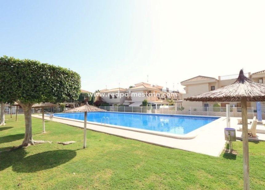 Resale - Apartment -
Orihuela Costa - Playa Flamenca