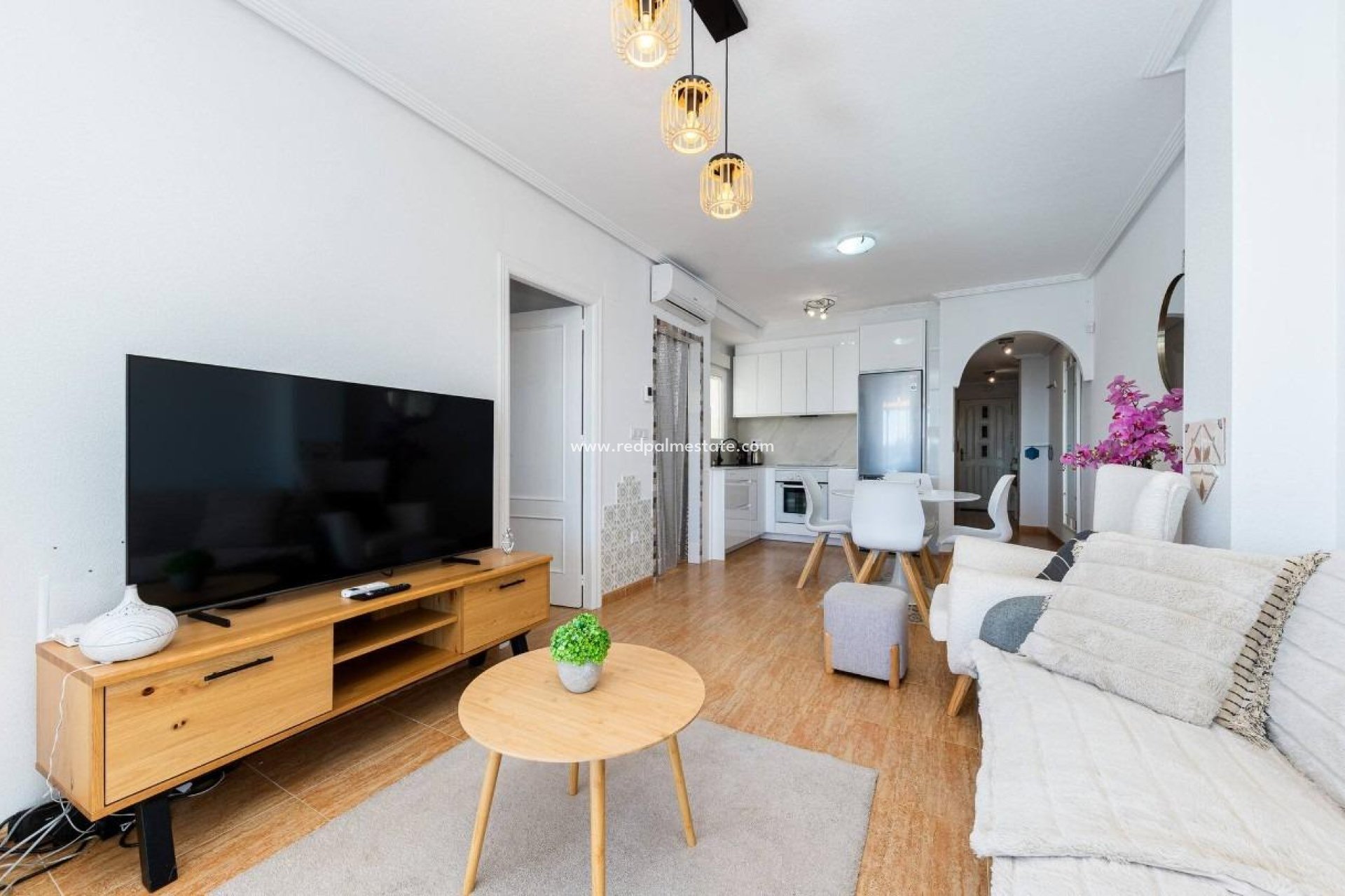 Resale - Apartment -
Orihuela Costa - Playa Flamenca