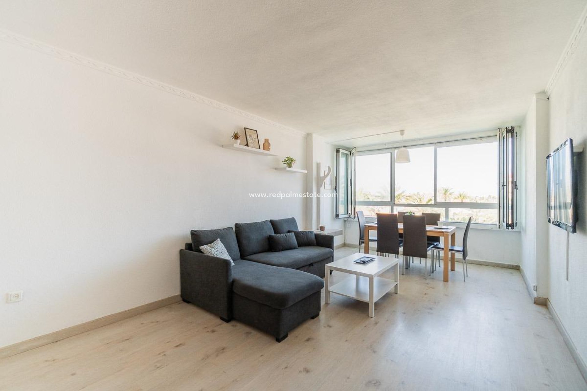 Resale - Apartment -
Orihuela Costa - Punta prima
