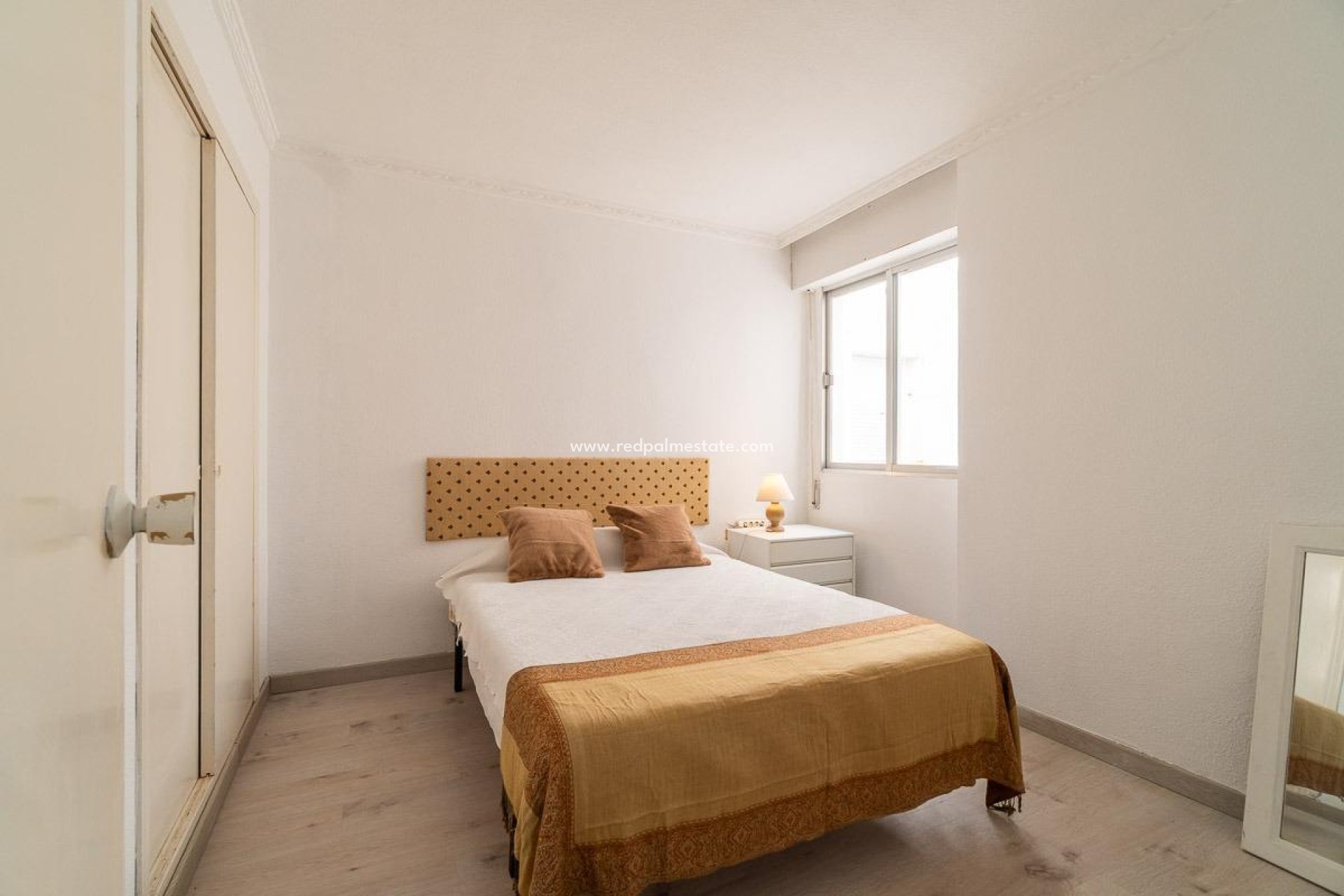 Resale - Apartment -
Orihuela Costa - Punta prima