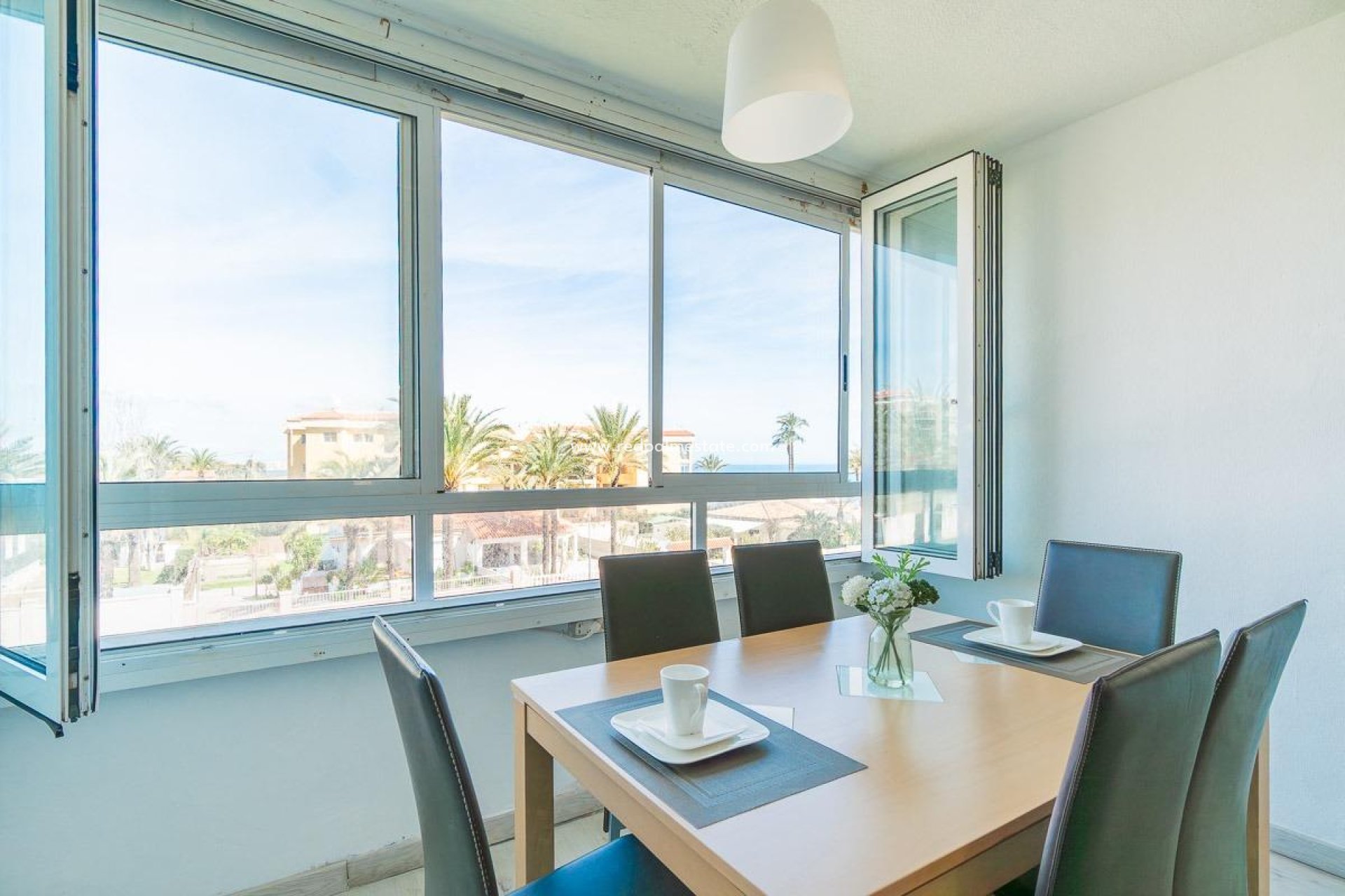 Resale - Apartment -
Orihuela Costa - Punta prima
