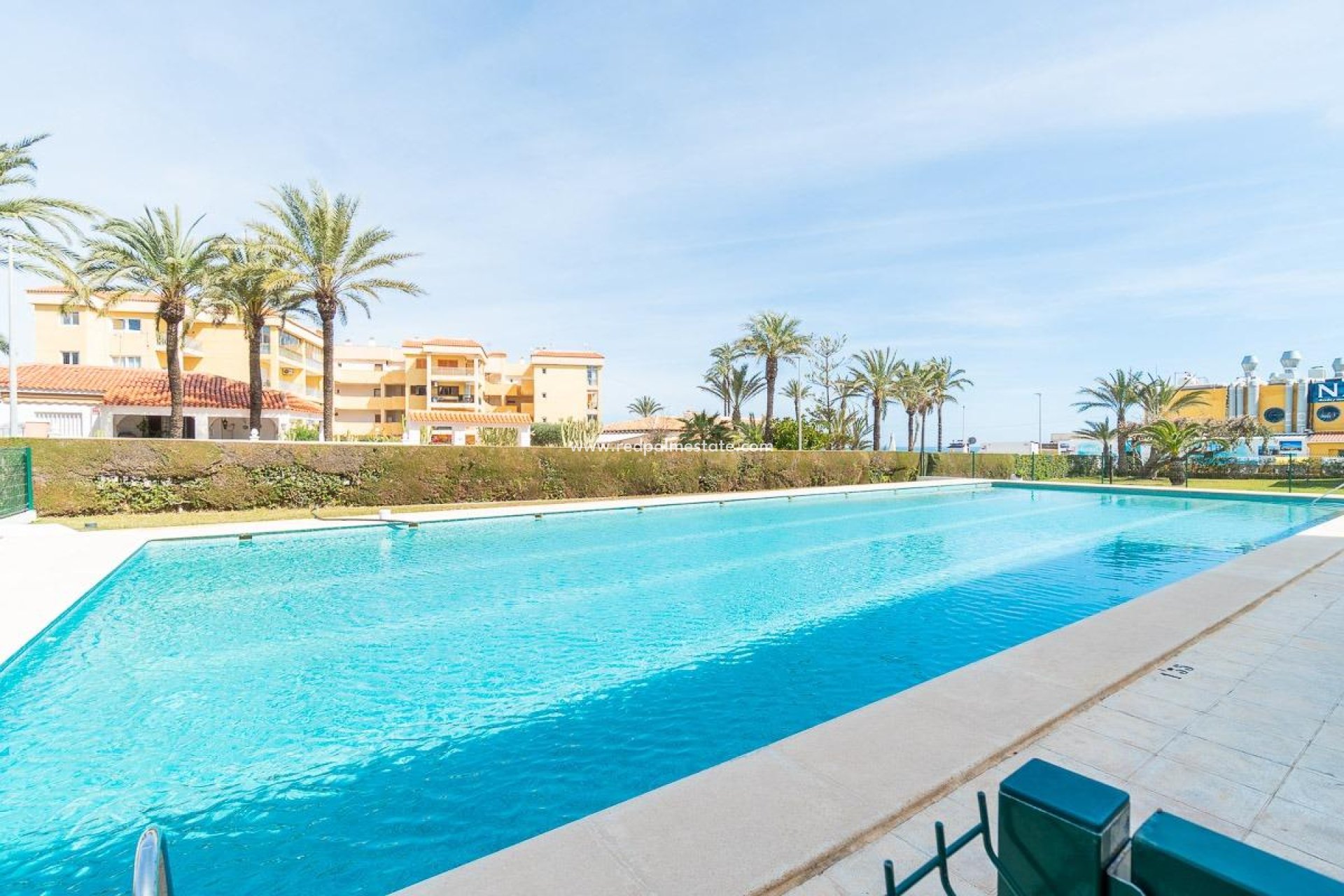 Resale - Apartment -
Orihuela Costa - Punta prima