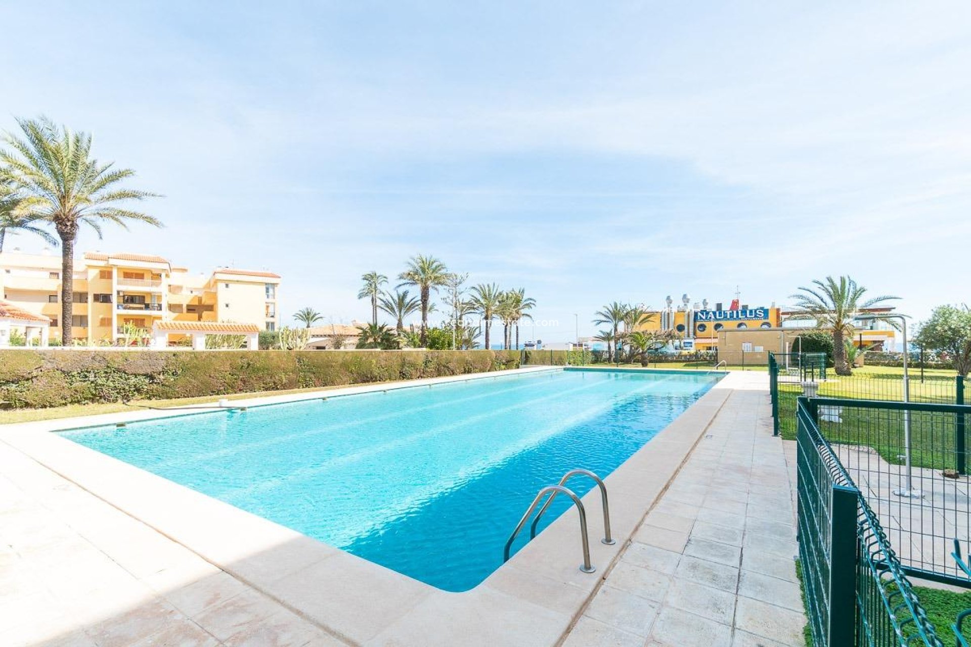 Resale - Apartment -
Orihuela Costa - Punta prima