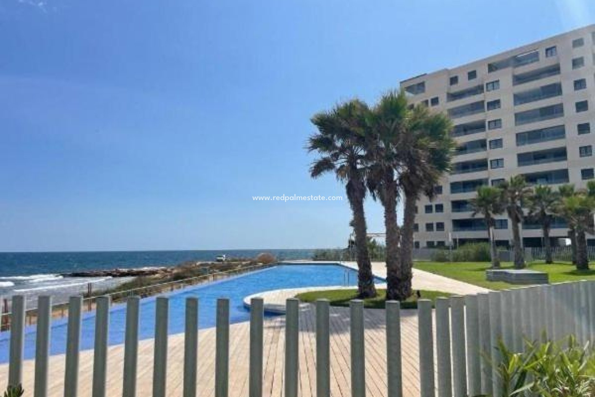 Resale - Apartment -
Orihuela Costa - Punta prima