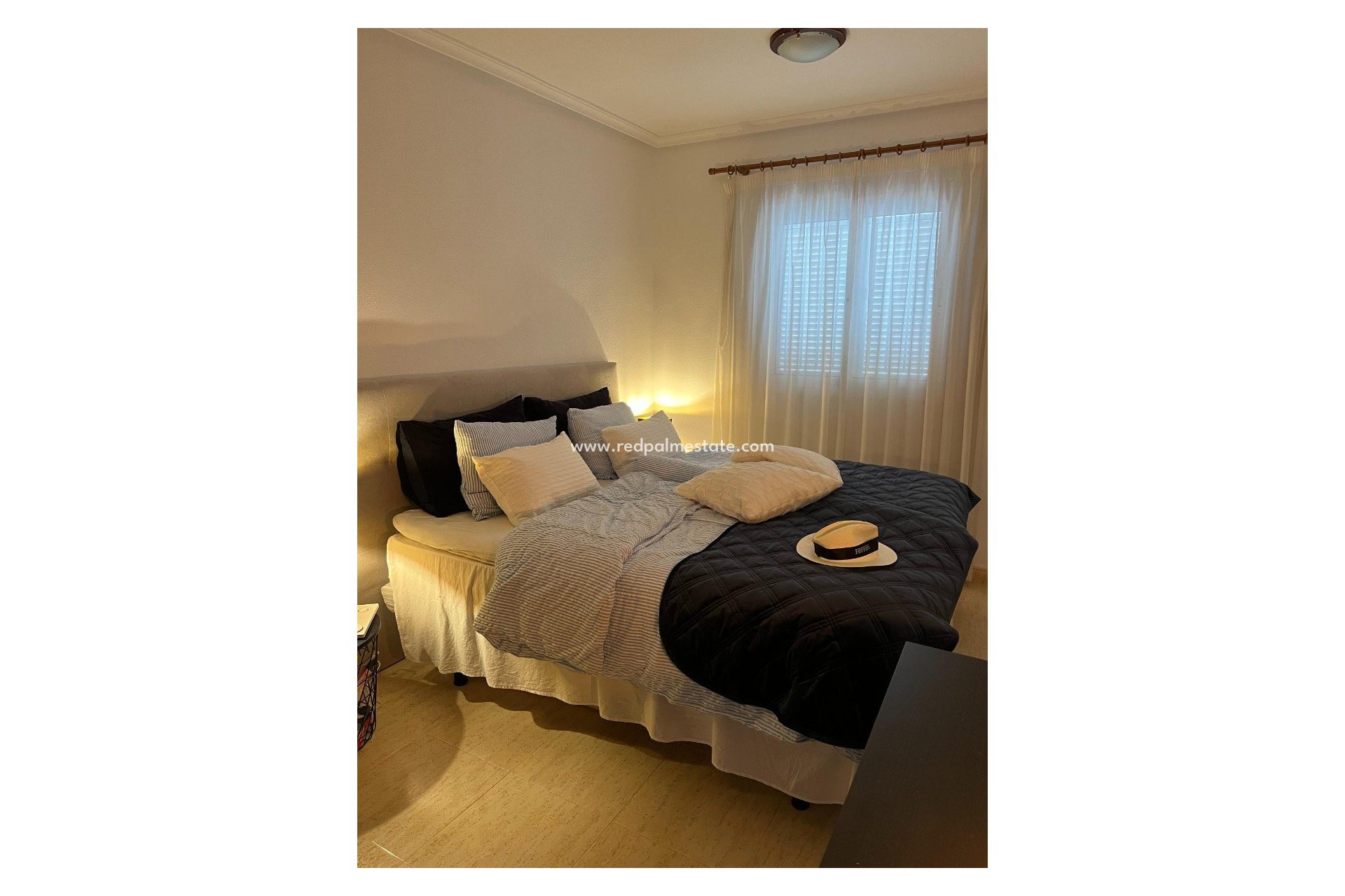 Resale - Apartment -
Orihuela Costa - Punta Prima