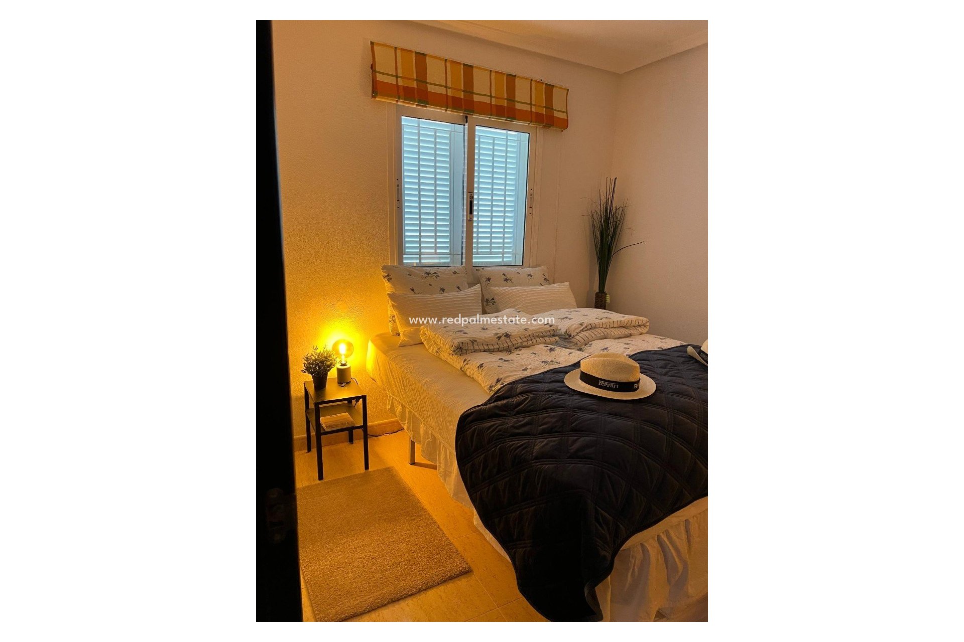 Resale - Apartment -
Orihuela Costa - Punta Prima