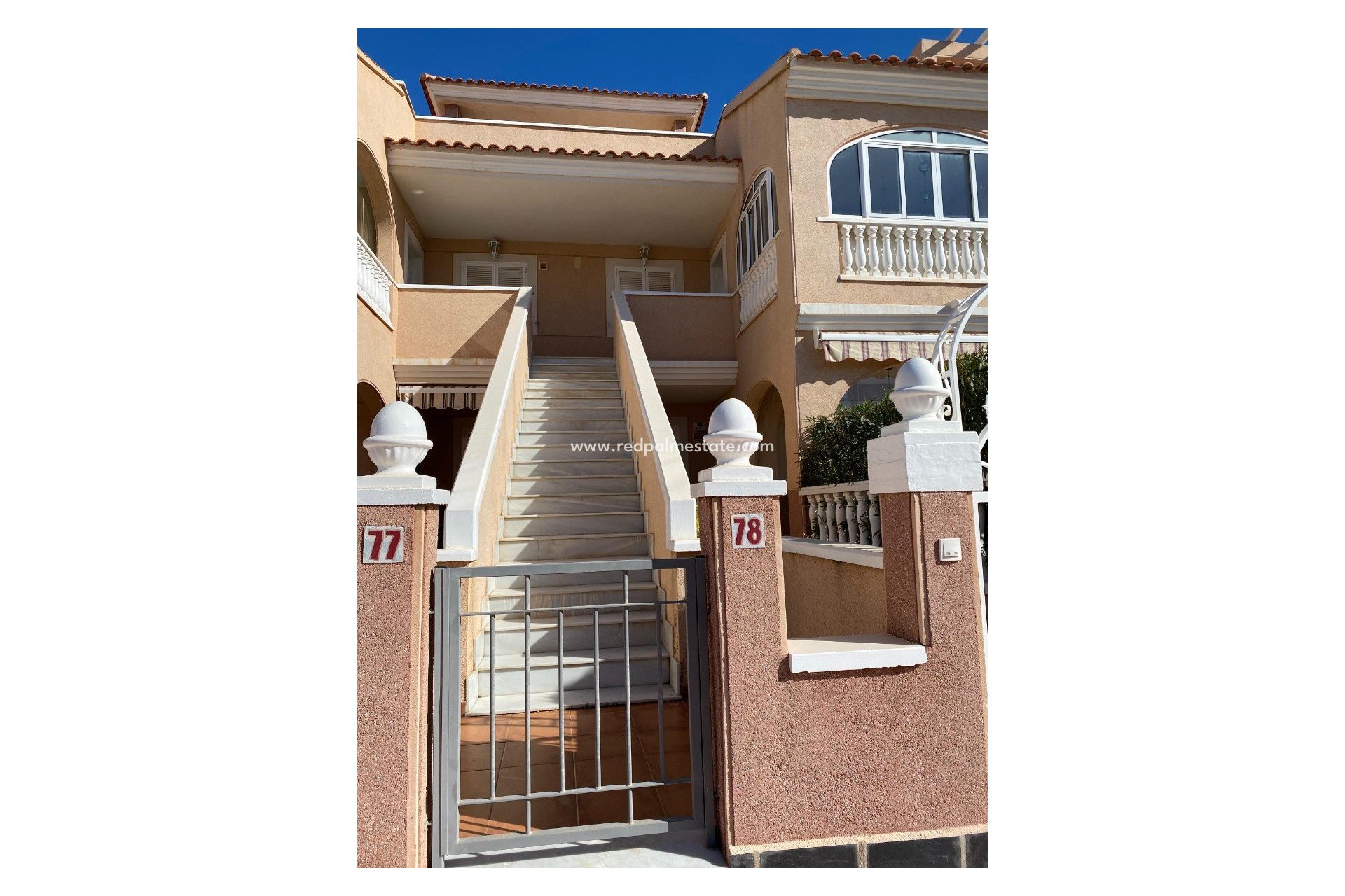 Resale - Apartment -
Orihuela Costa - Punta Prima