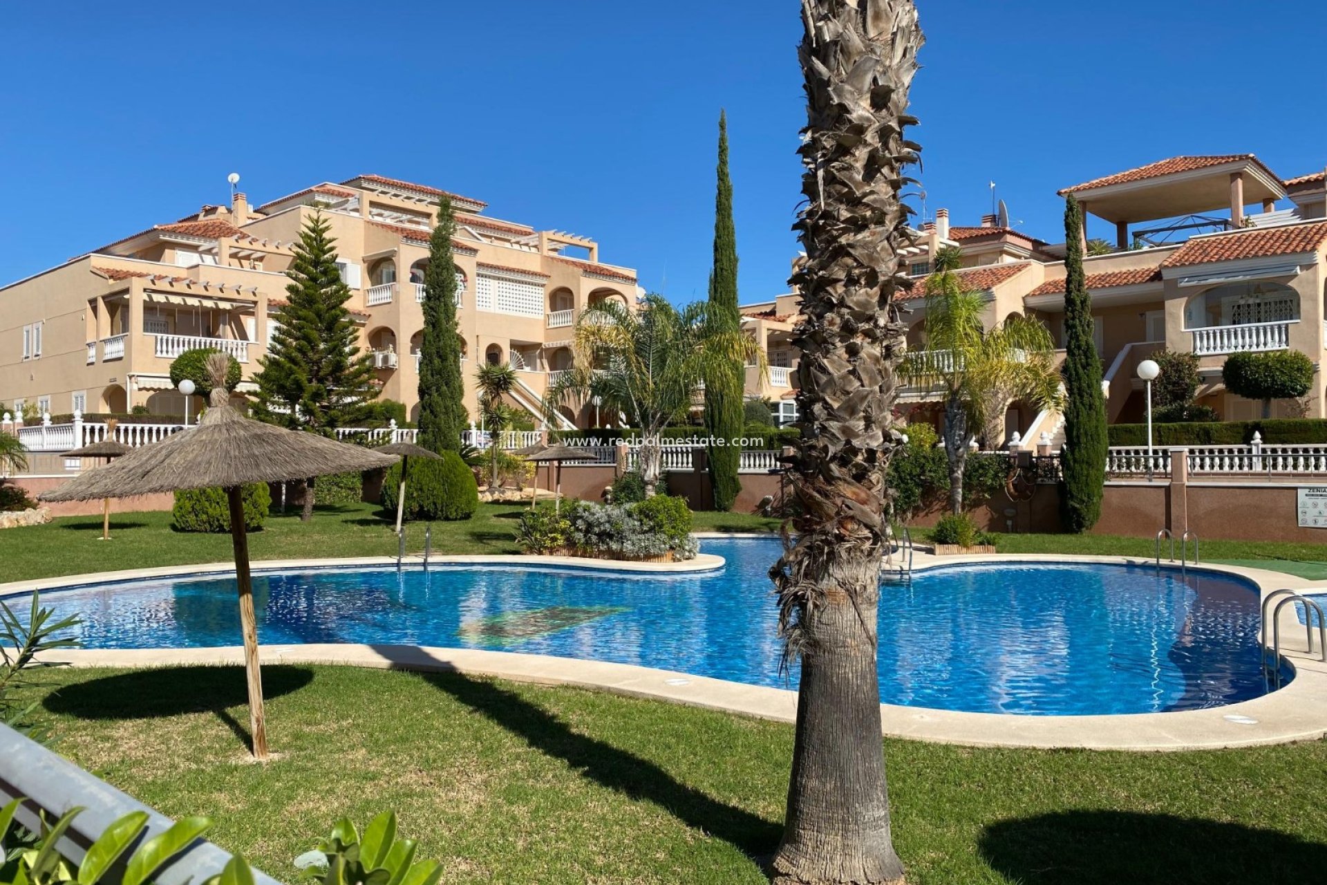 Resale - Apartment -
Orihuela Costa - Punta Prima