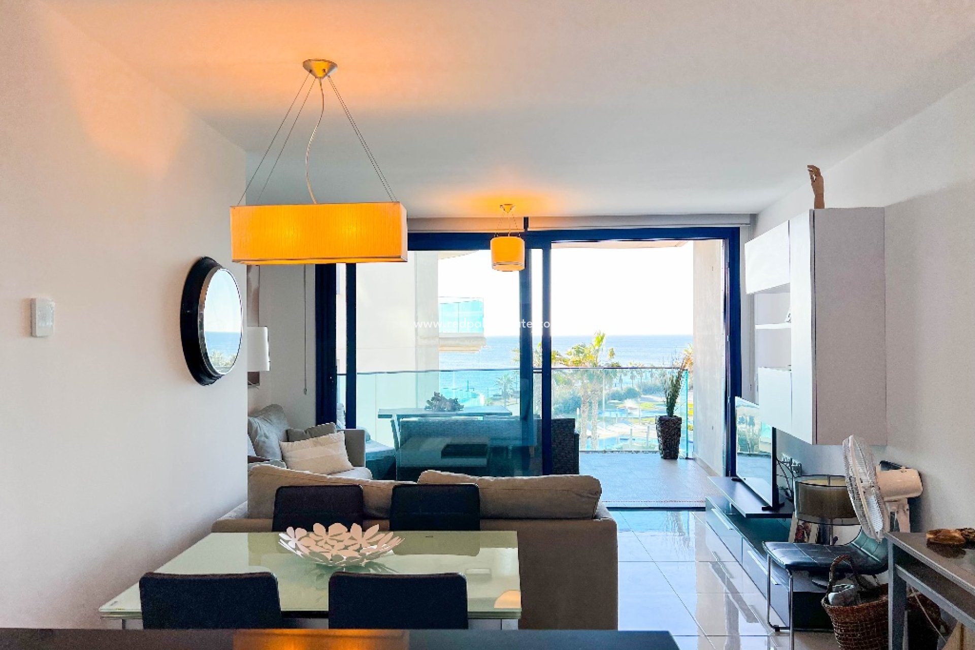 Resale - Apartment -
Orihuela Costa - Punta Prima