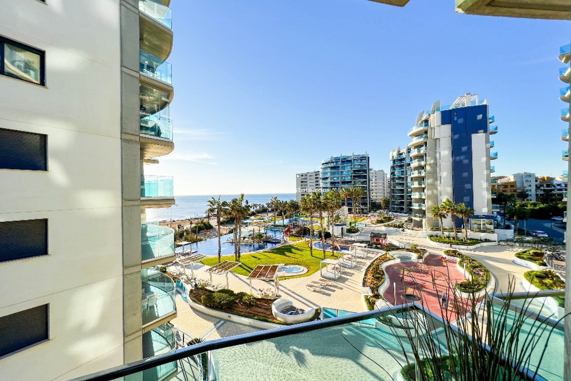 Resale - Apartment -
Orihuela Costa - Punta Prima