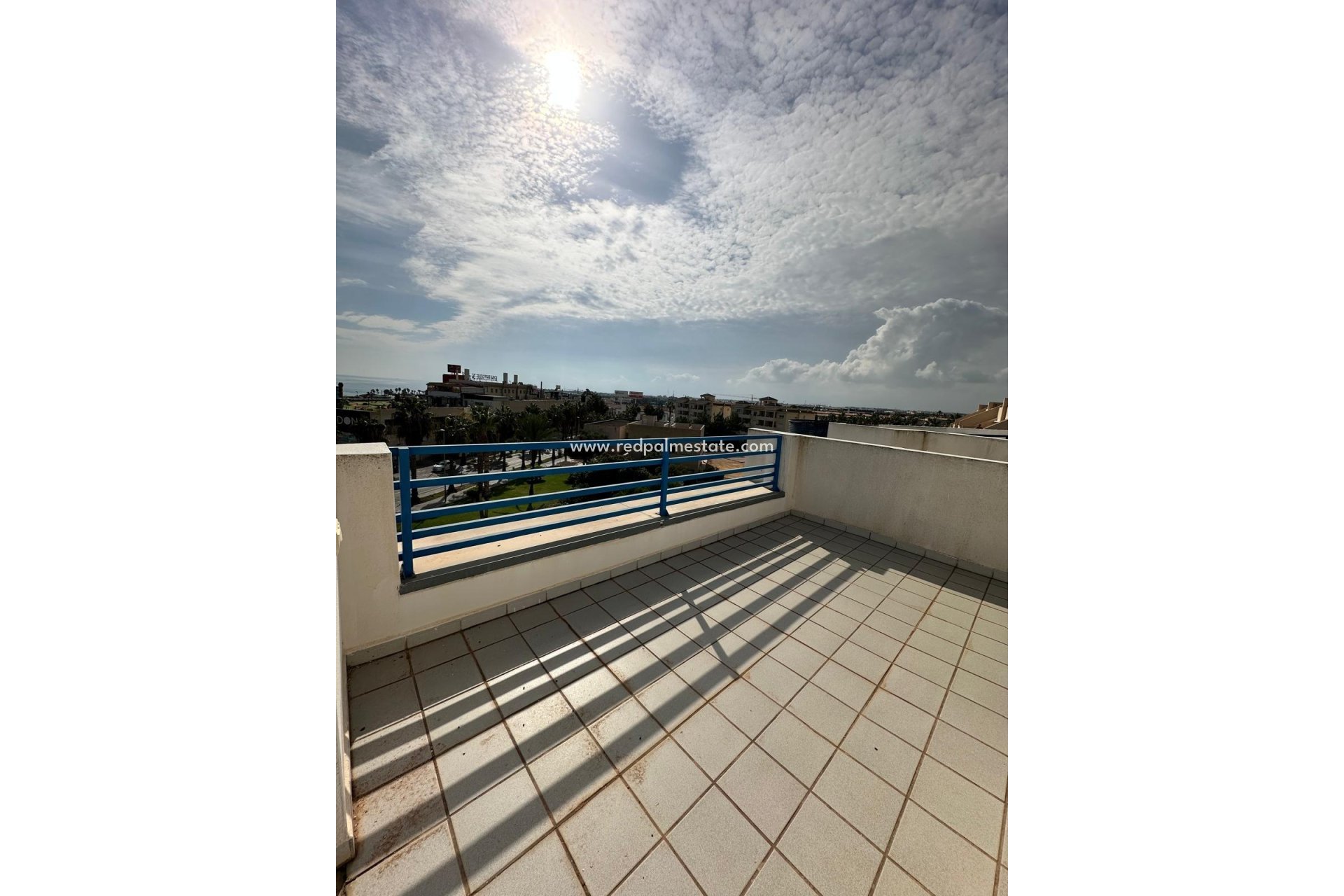 Resale - Apartment -
Orihuela Costa - Punta Prima