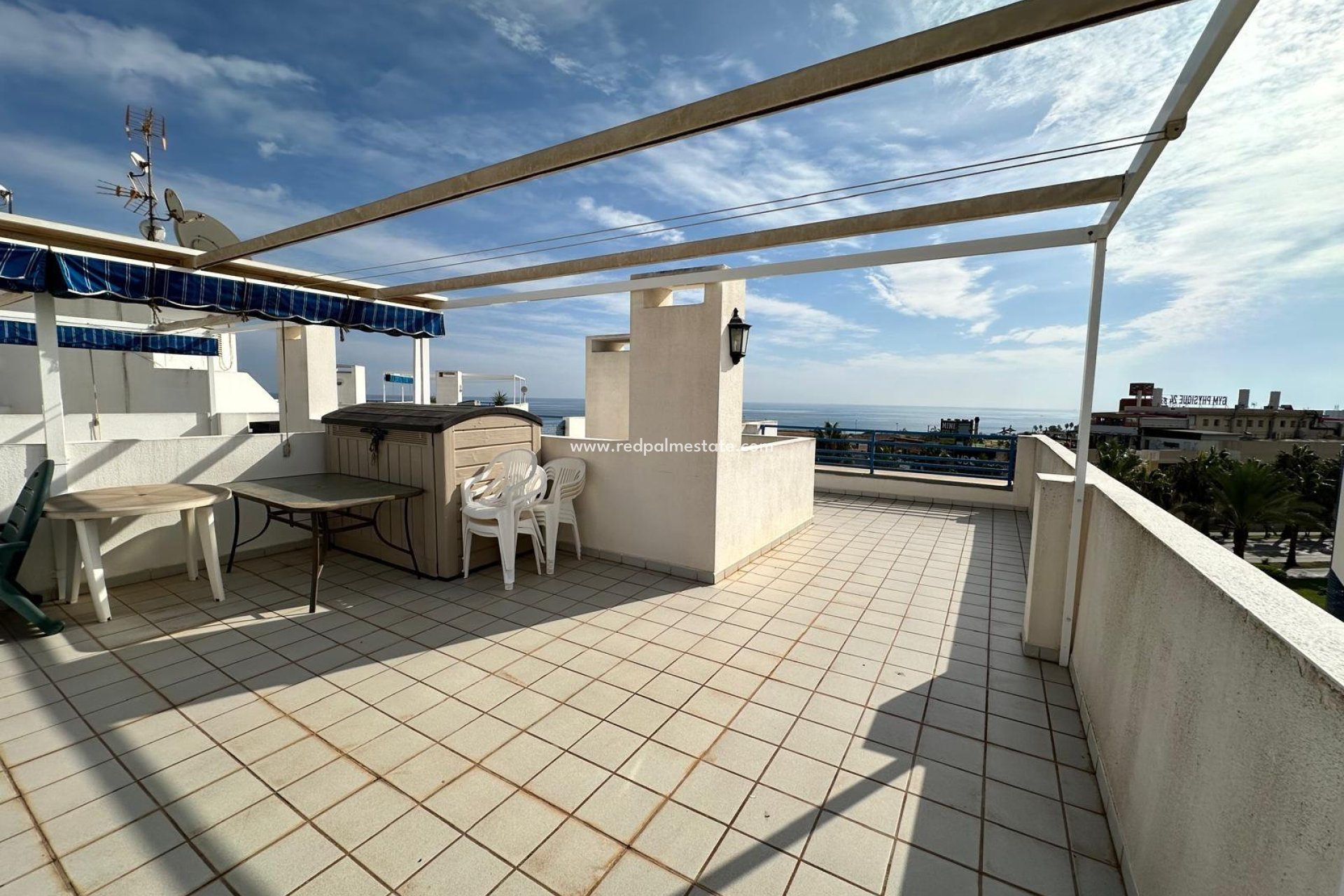 Resale - Apartment -
Orihuela Costa - Punta Prima