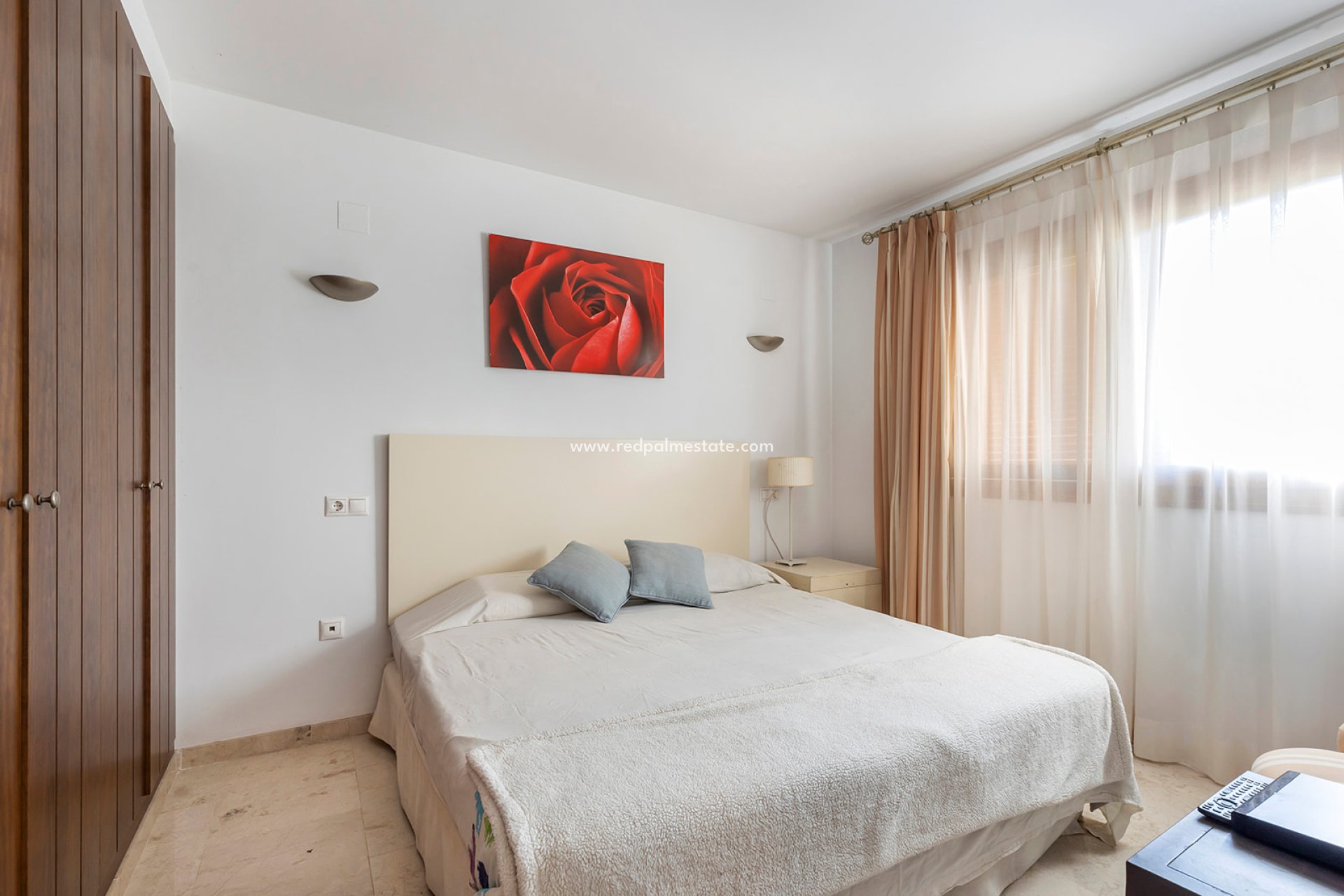 Resale - Apartment -
Orihuela Costa - Punta Prima