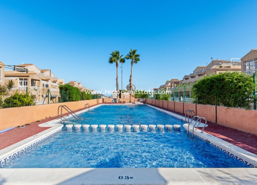 Resale - Apartment -
Orihuela Costa - Punta Prima