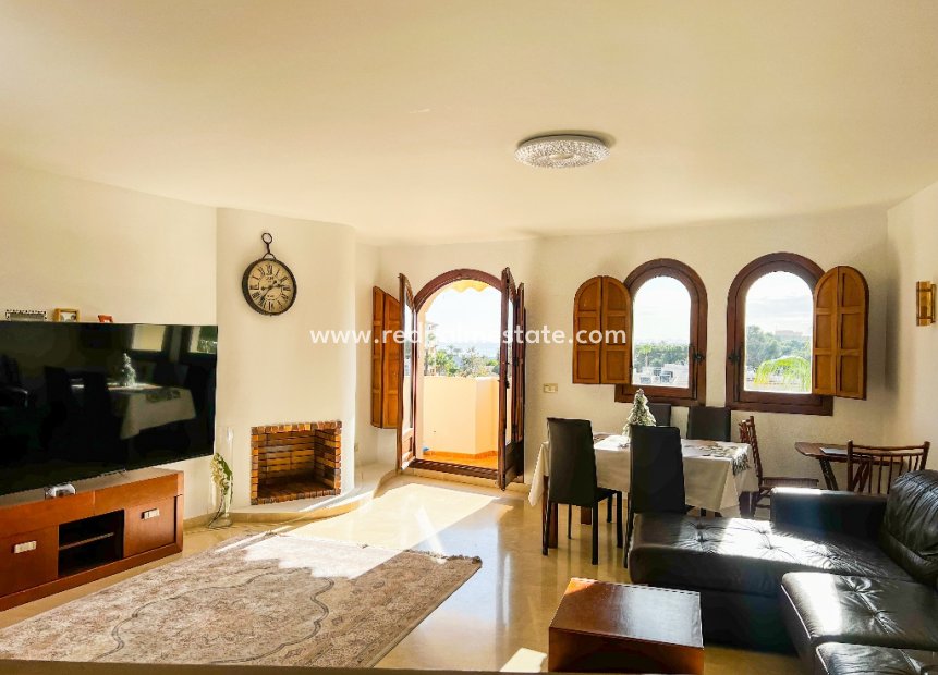 Resale - Apartment -
Orihuela Costa - Punta Prima