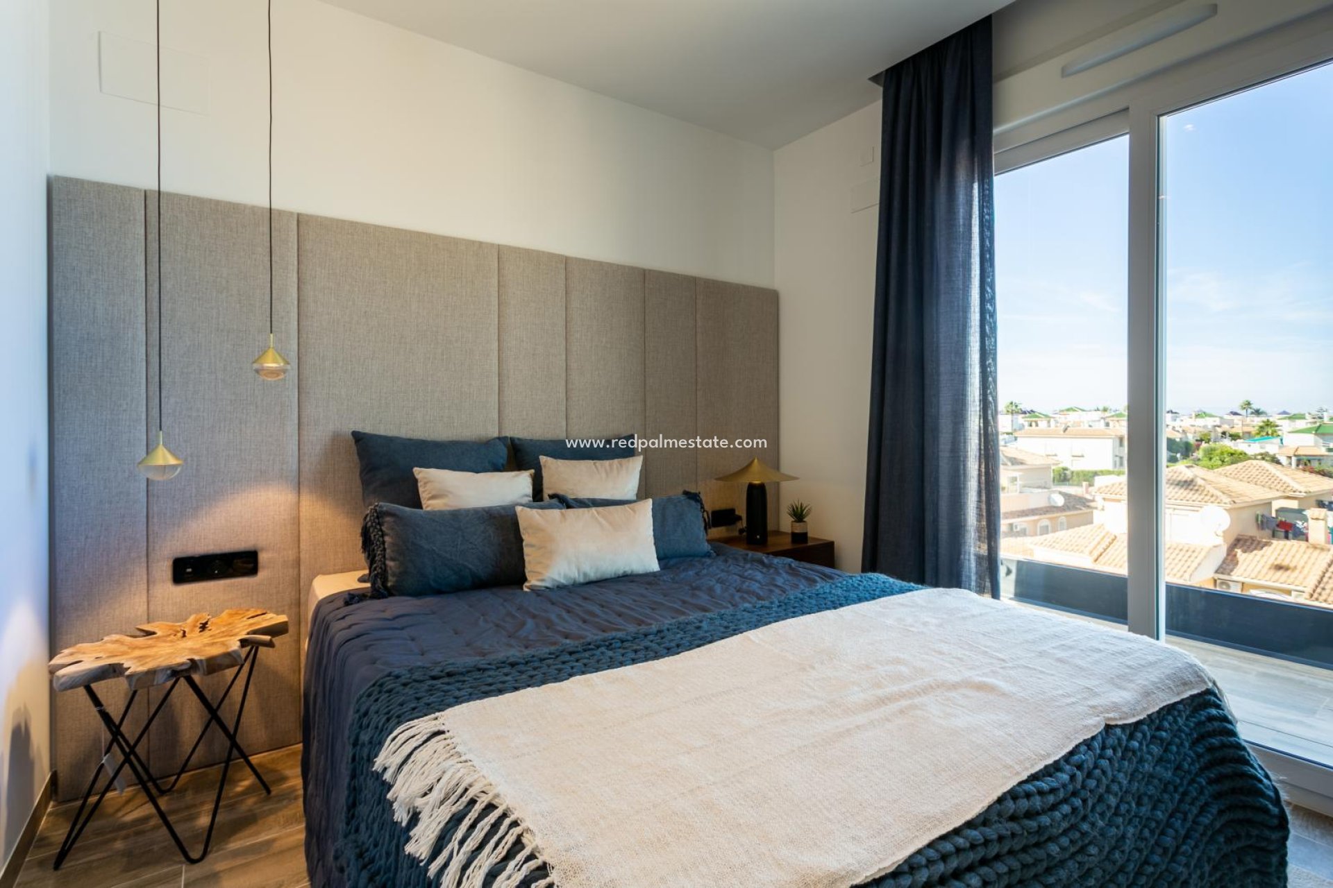 Resale - Apartment -
Orihuela Costa - Punta Prima