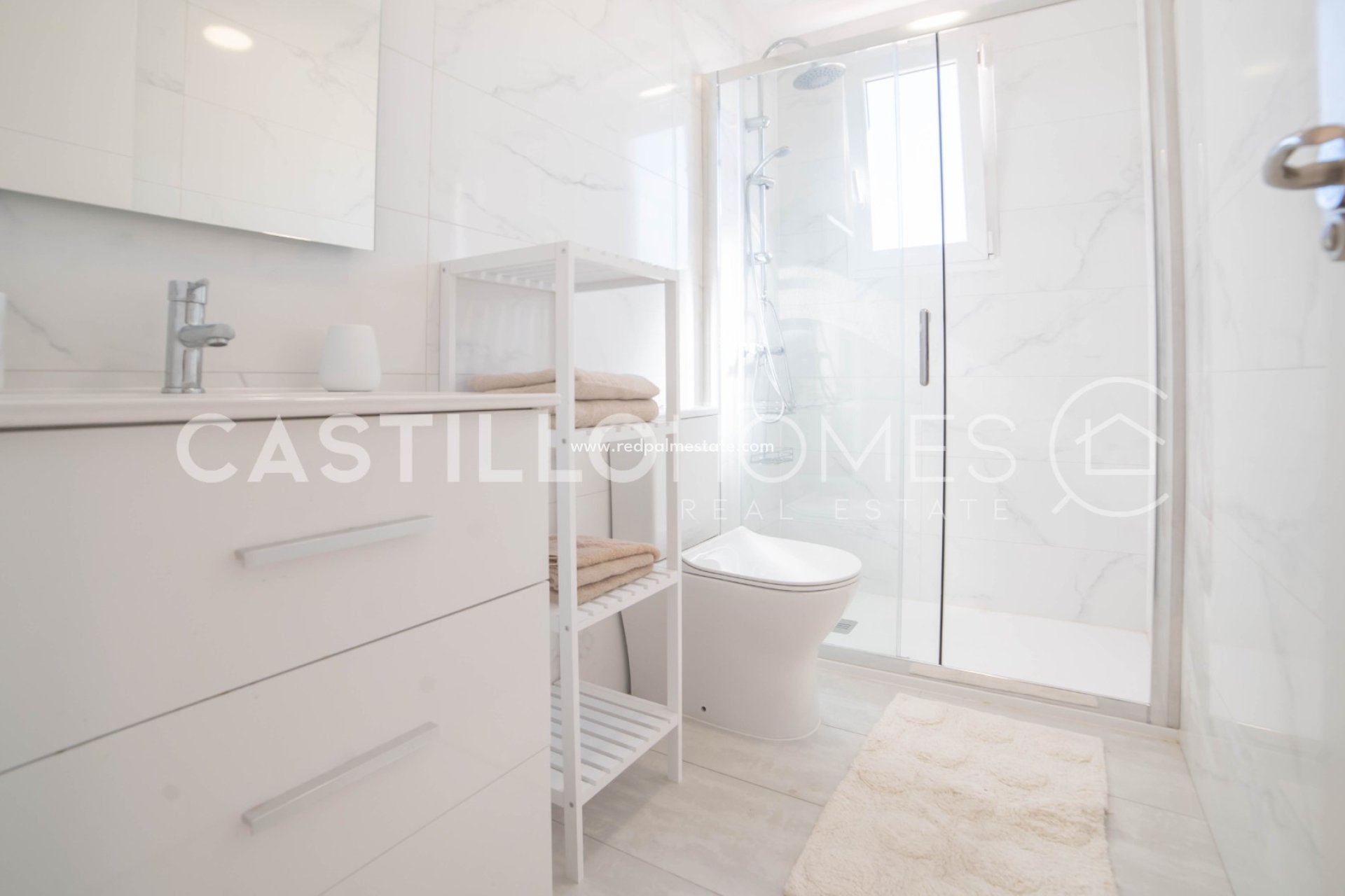 Resale - Apartment -
Orihuela Costa - Punta prima