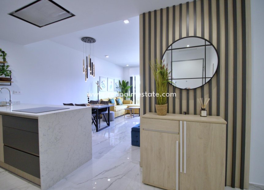 Resale - Apartment -
Orihuela Costa - Punta prima