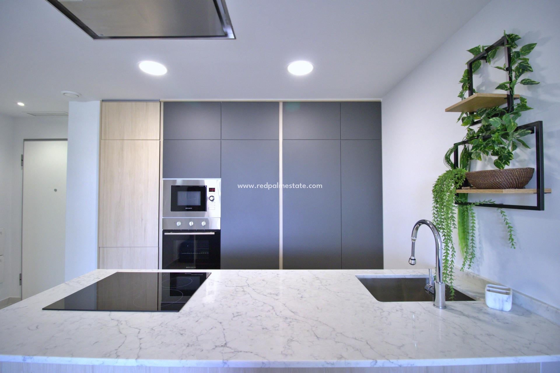 Resale - Apartment -
Orihuela Costa - Punta prima